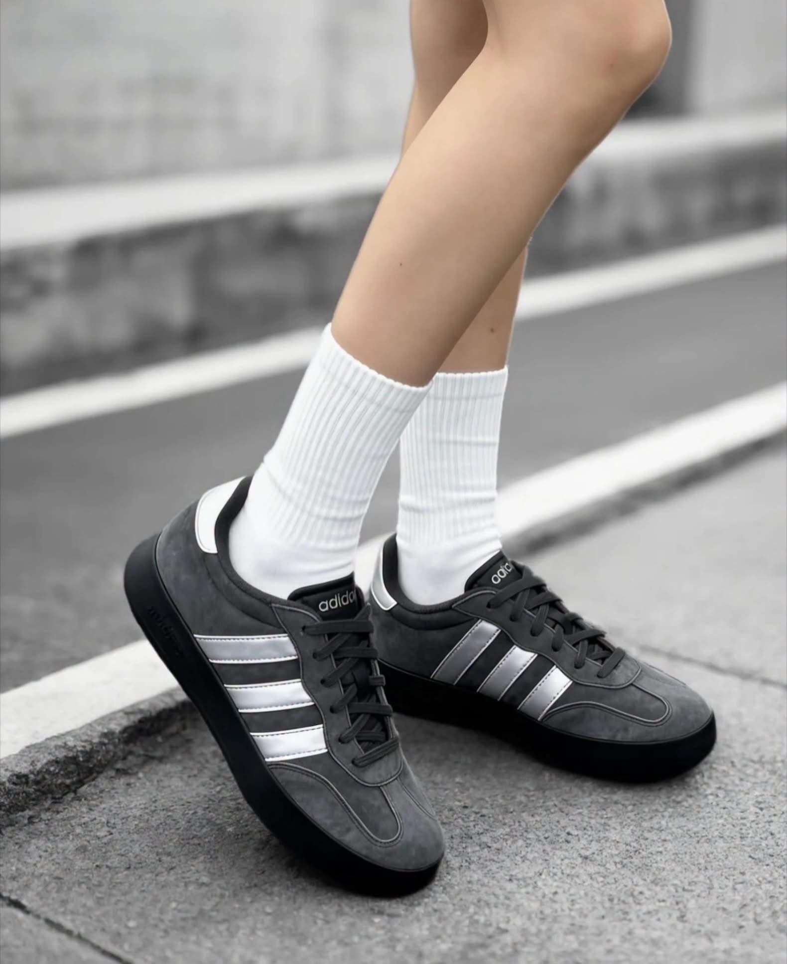 [預訂] Adidas Barreda Dark Grey