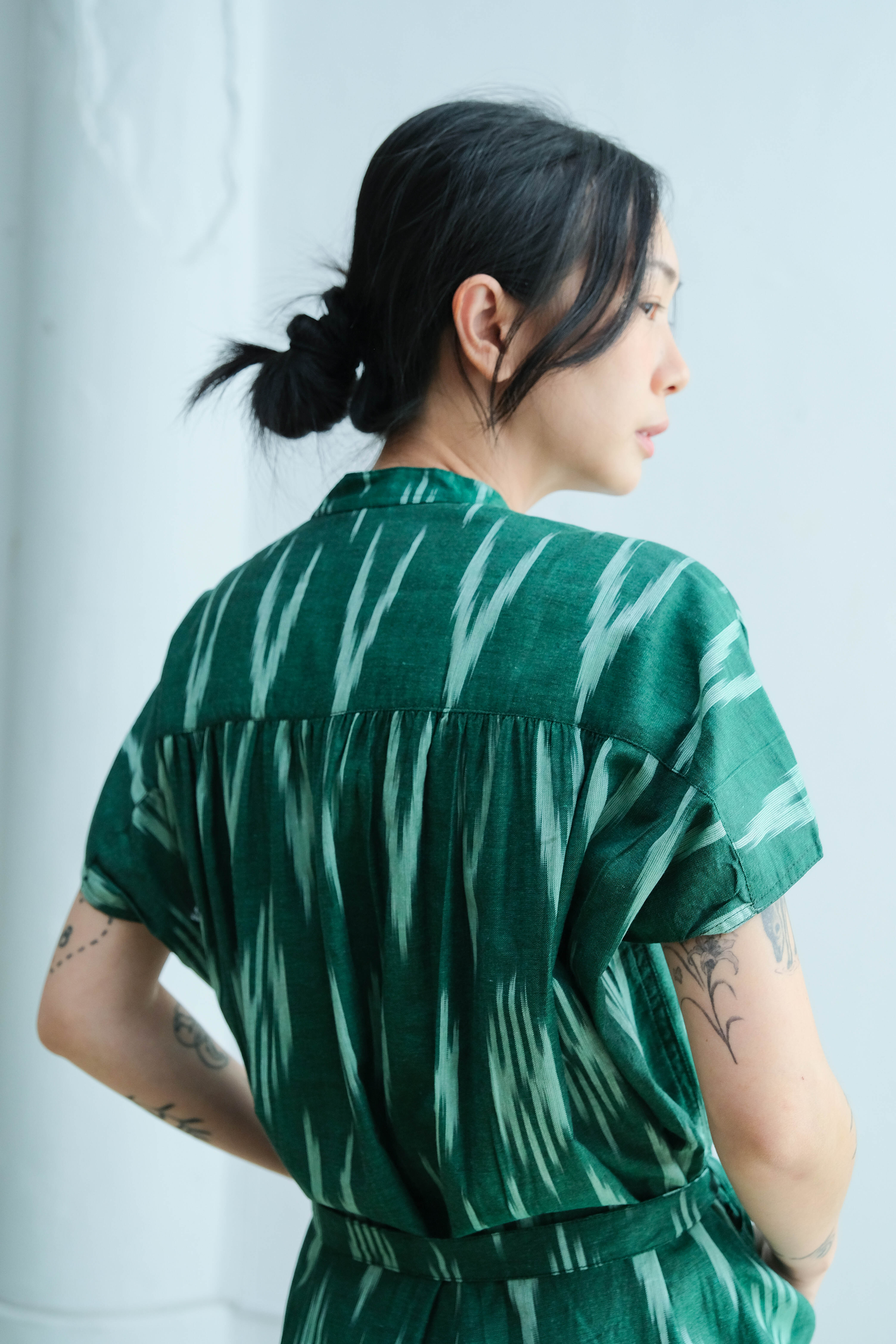 落肩小立領襯衫洋裝 / Ikat 仙人掌