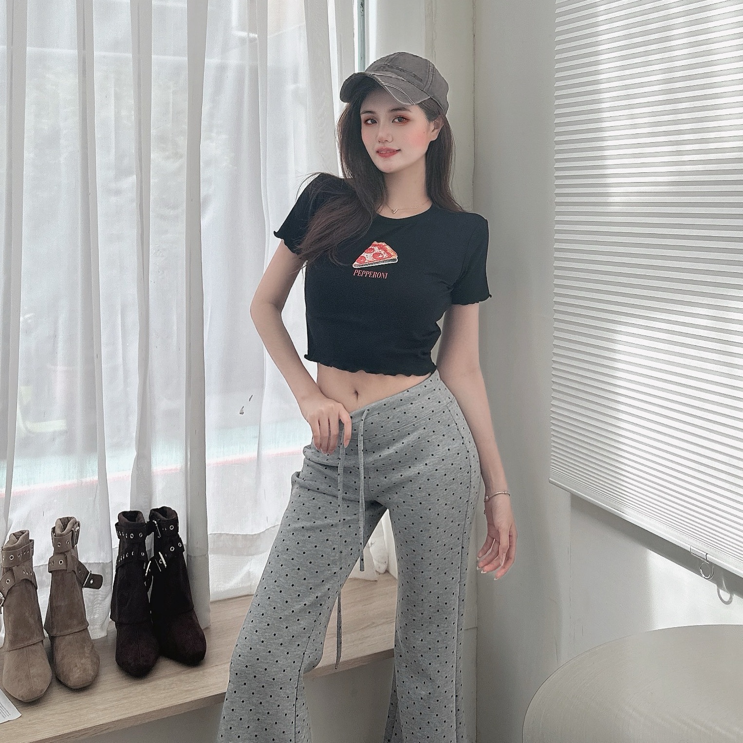美式披薩木耳邊短TEE