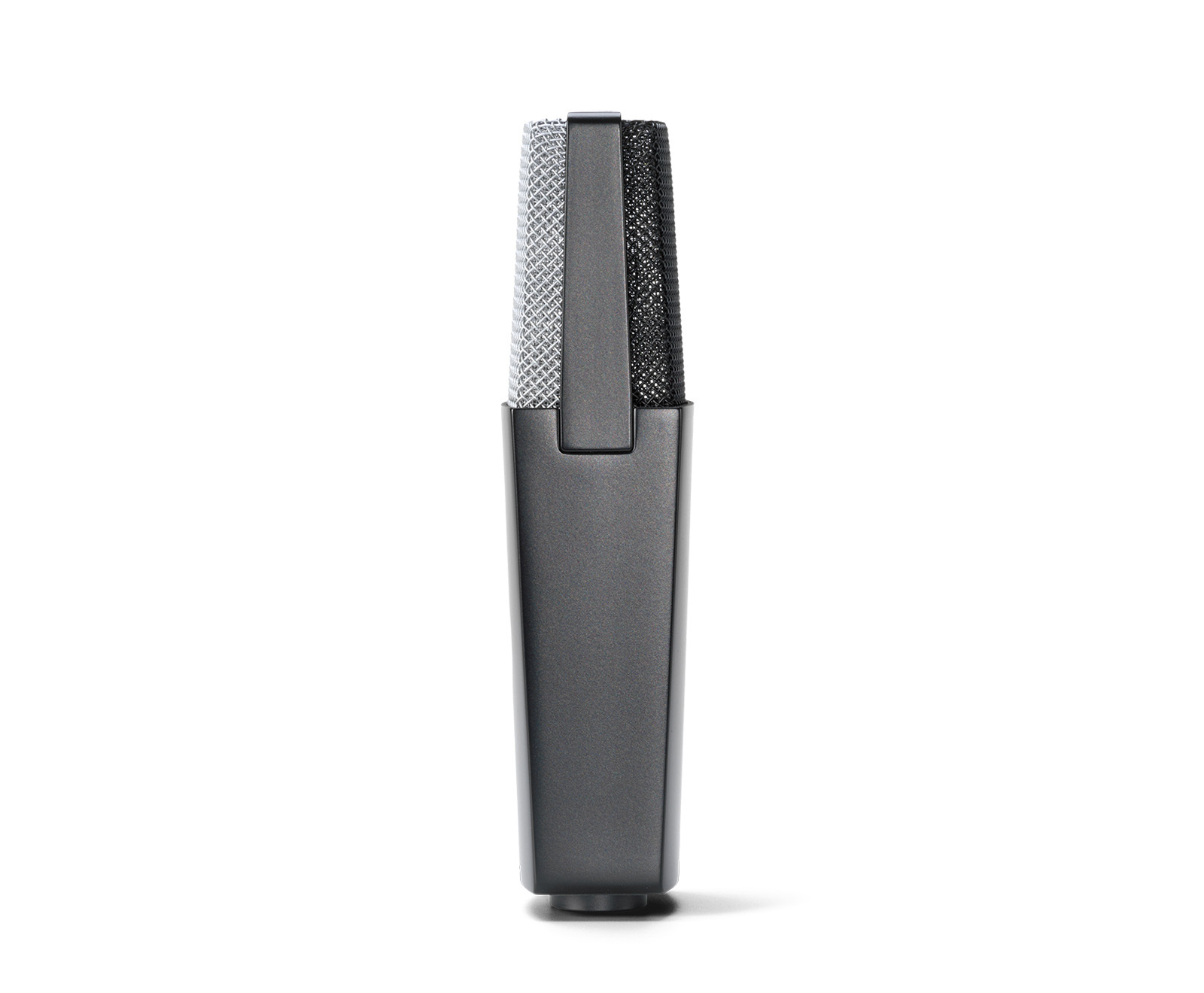 AKG C104