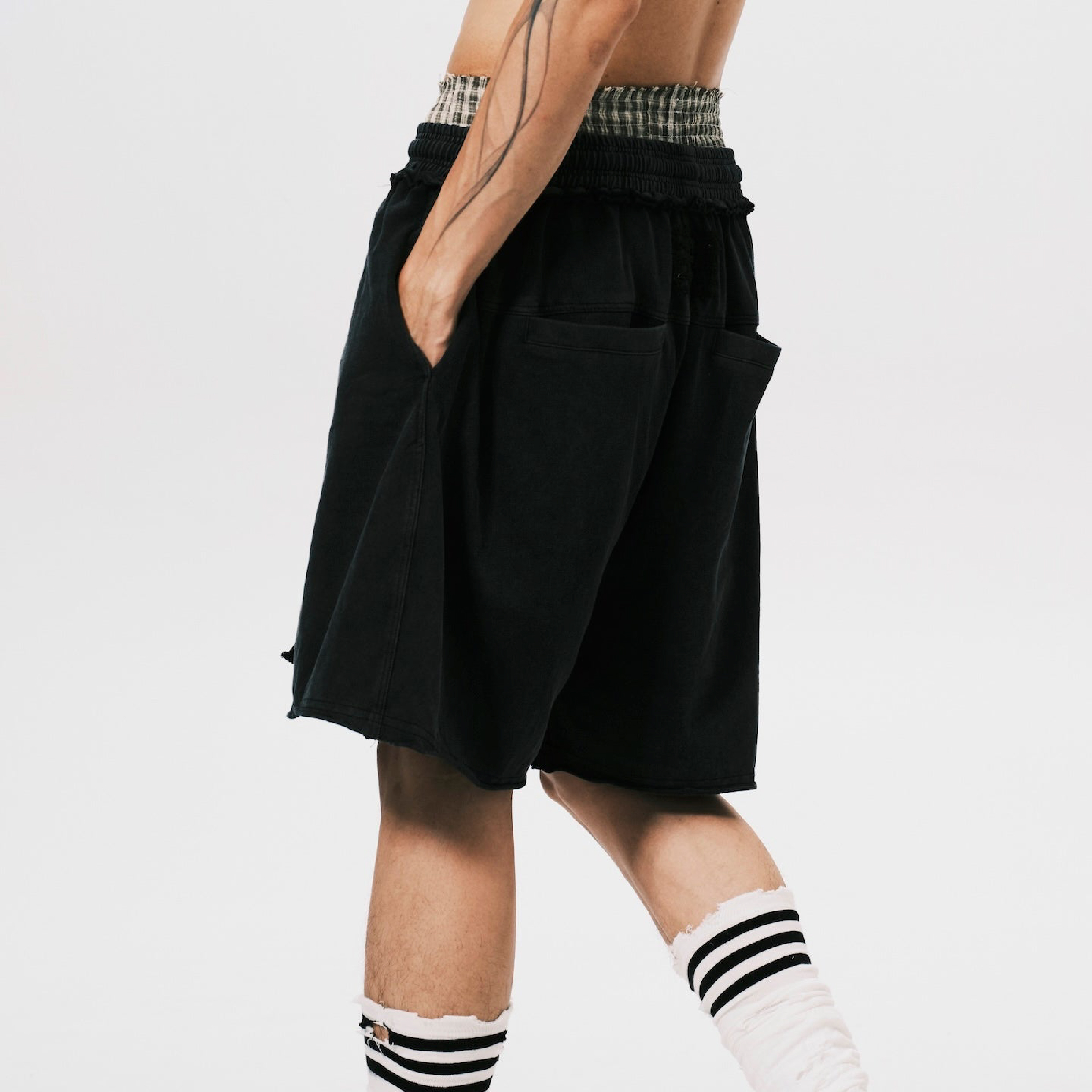 ANOWHEREMAN Washed Sweat Shorts