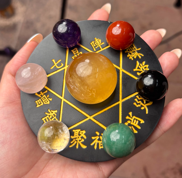 AB260729-B8 泰山玉七晶陣（需留中文全名+出生年月日時分）（9月底到貨，限尖沙咀門市自取）