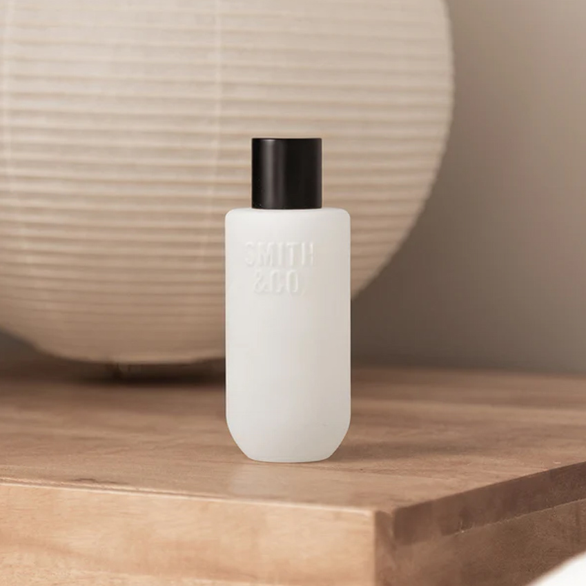 Smith & Co.｜室內噴霧 - 零陵香豆與白麝香 100ml
