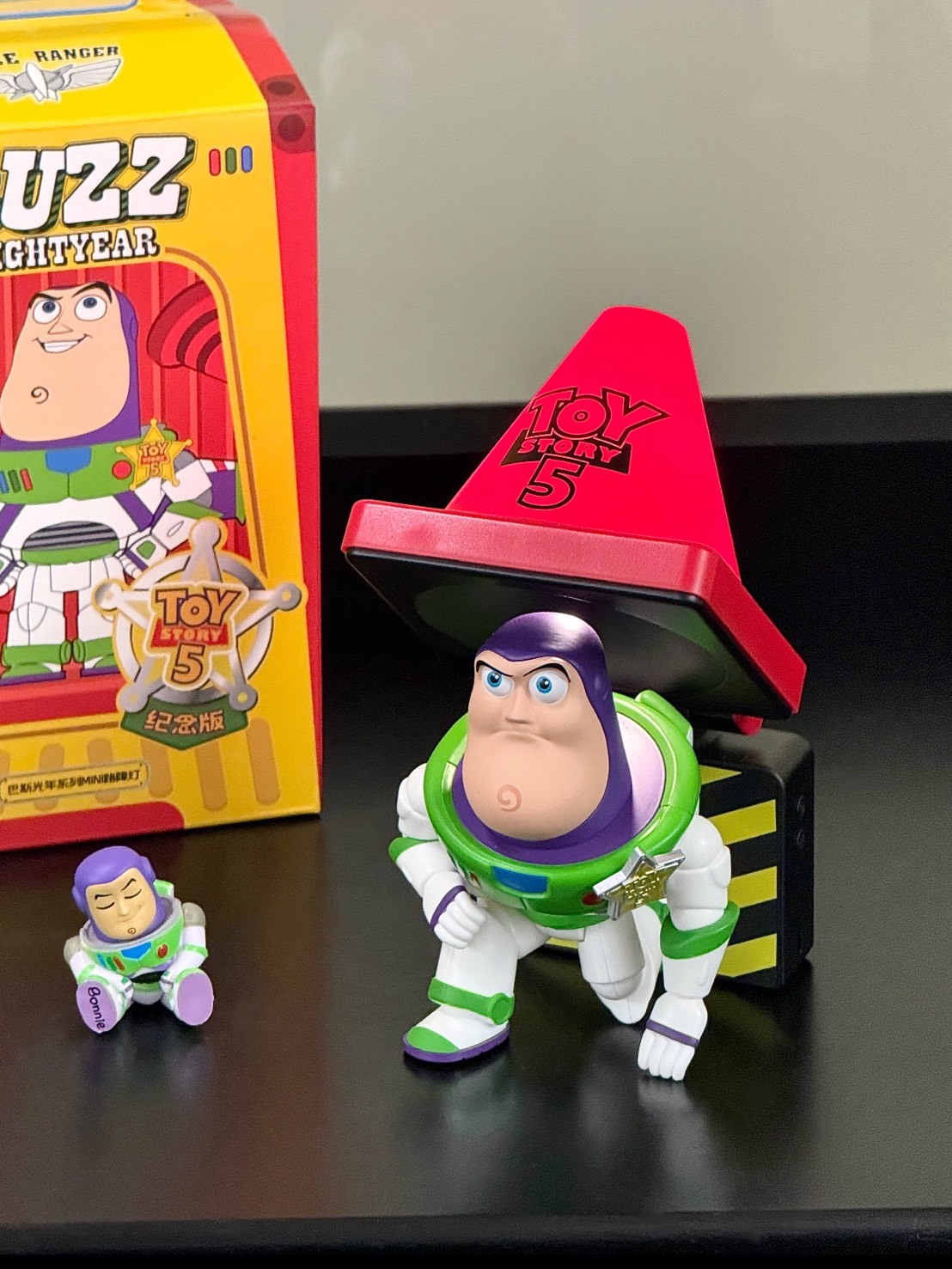 正版授權 DISNEY 玩具總動員 巴斯光年 MINI 路障燈 特別紀念款