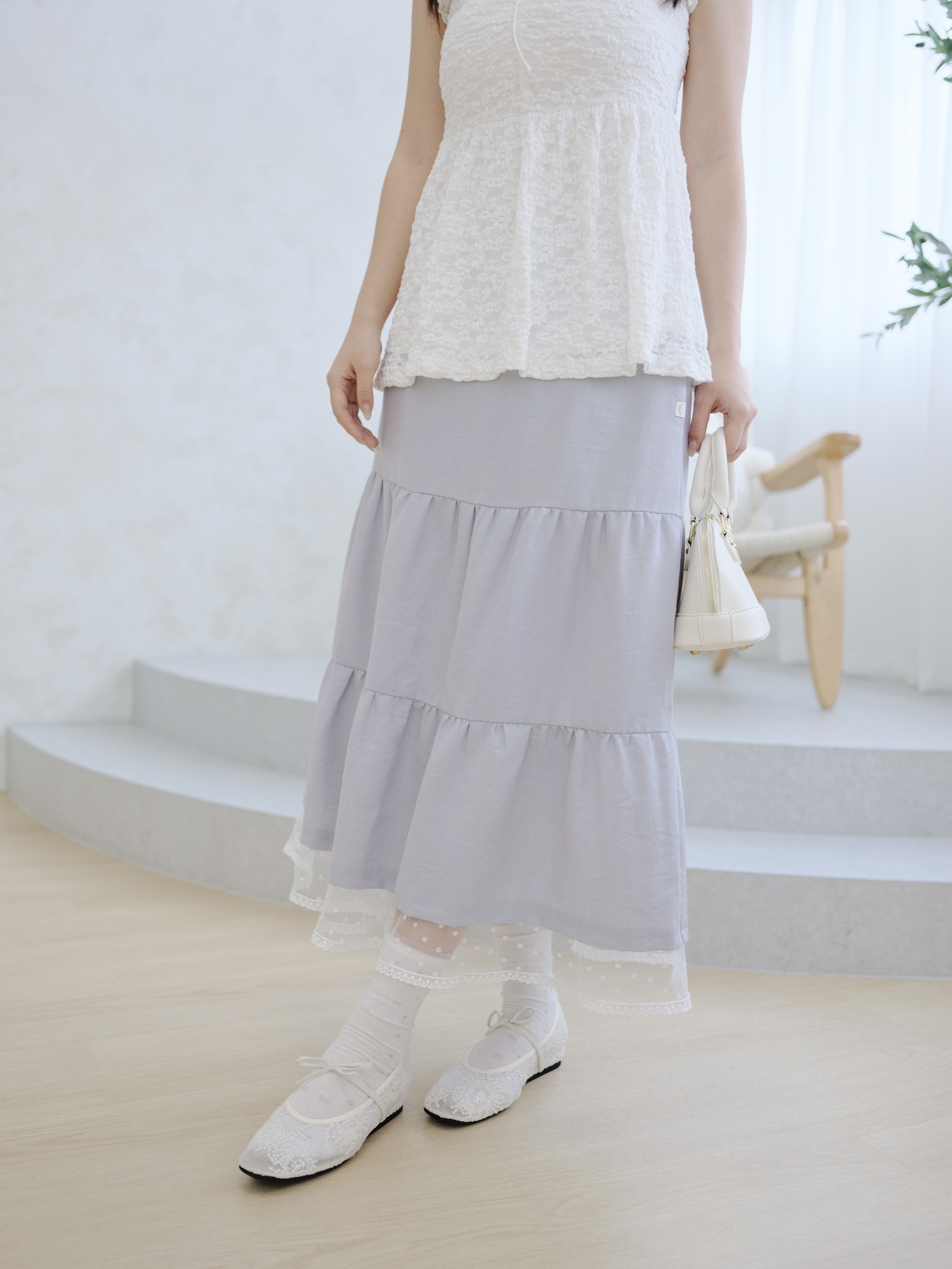 三色 / 小花蕾絲拼接蛋糕長裙 / Embroidered Lace Hem Tiered Skirt