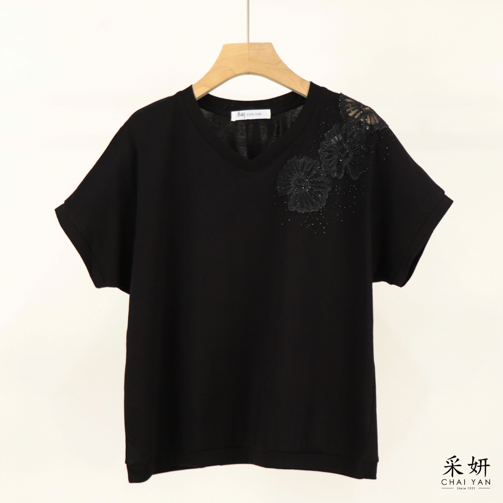 水鑽黑色蕾絲花卉V領短袖上衣
