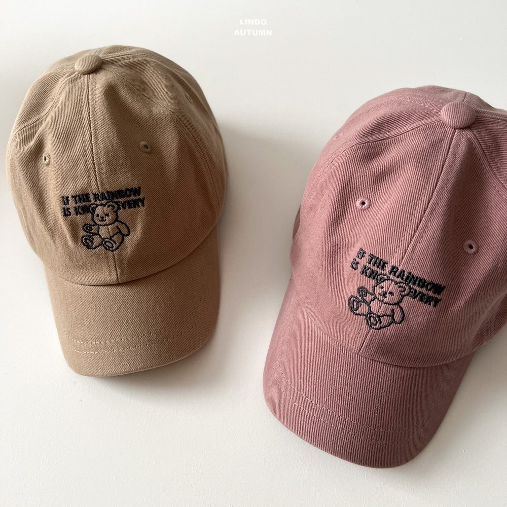 正韓秋Lindo 兩色刺繡小熊棒球帽