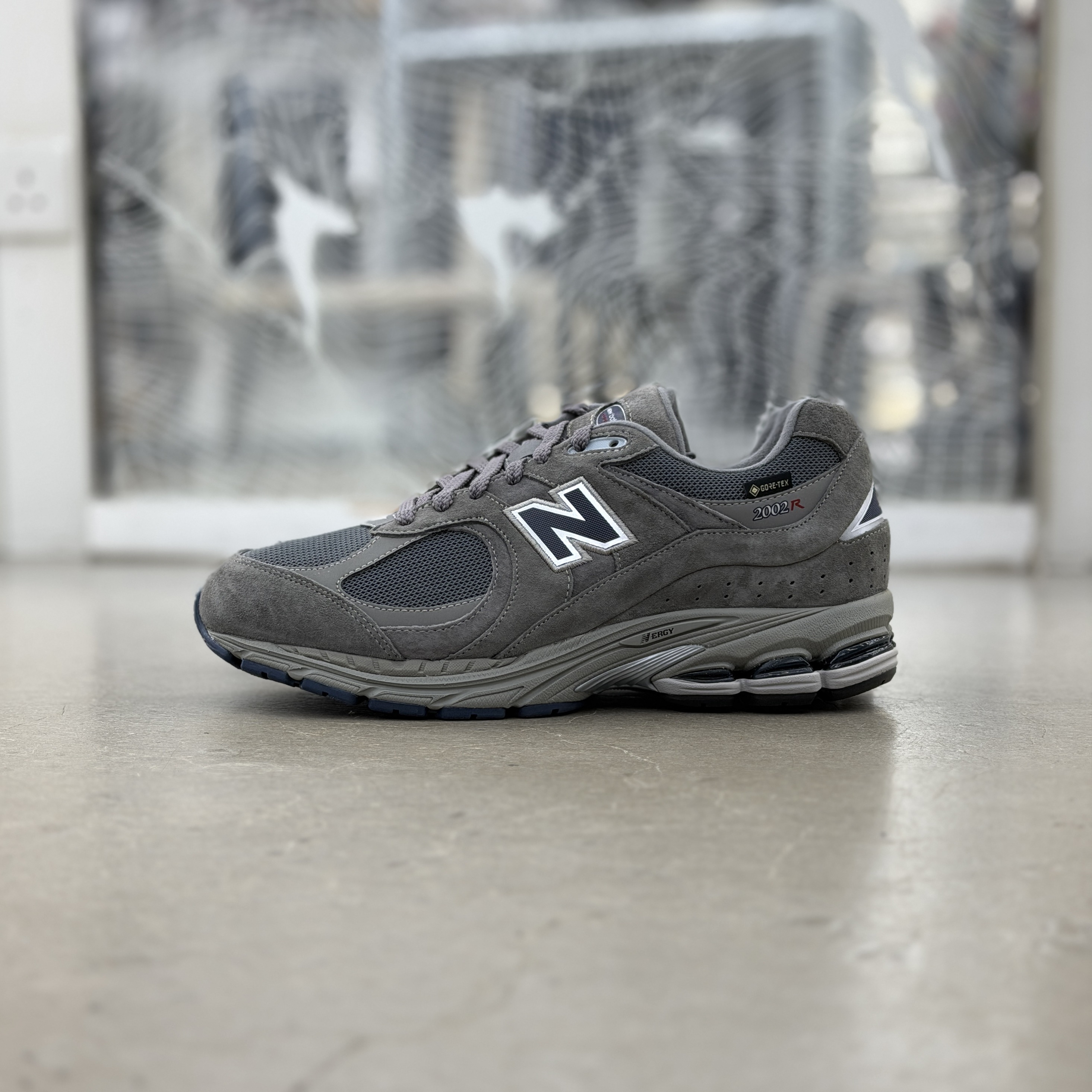 New Balance M2002RXC- Gore-Tex