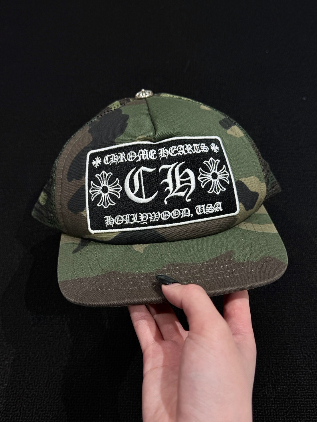 Chrome Hearts 克羅心 經典迷彩刺繡十字貼布CH卡車帽