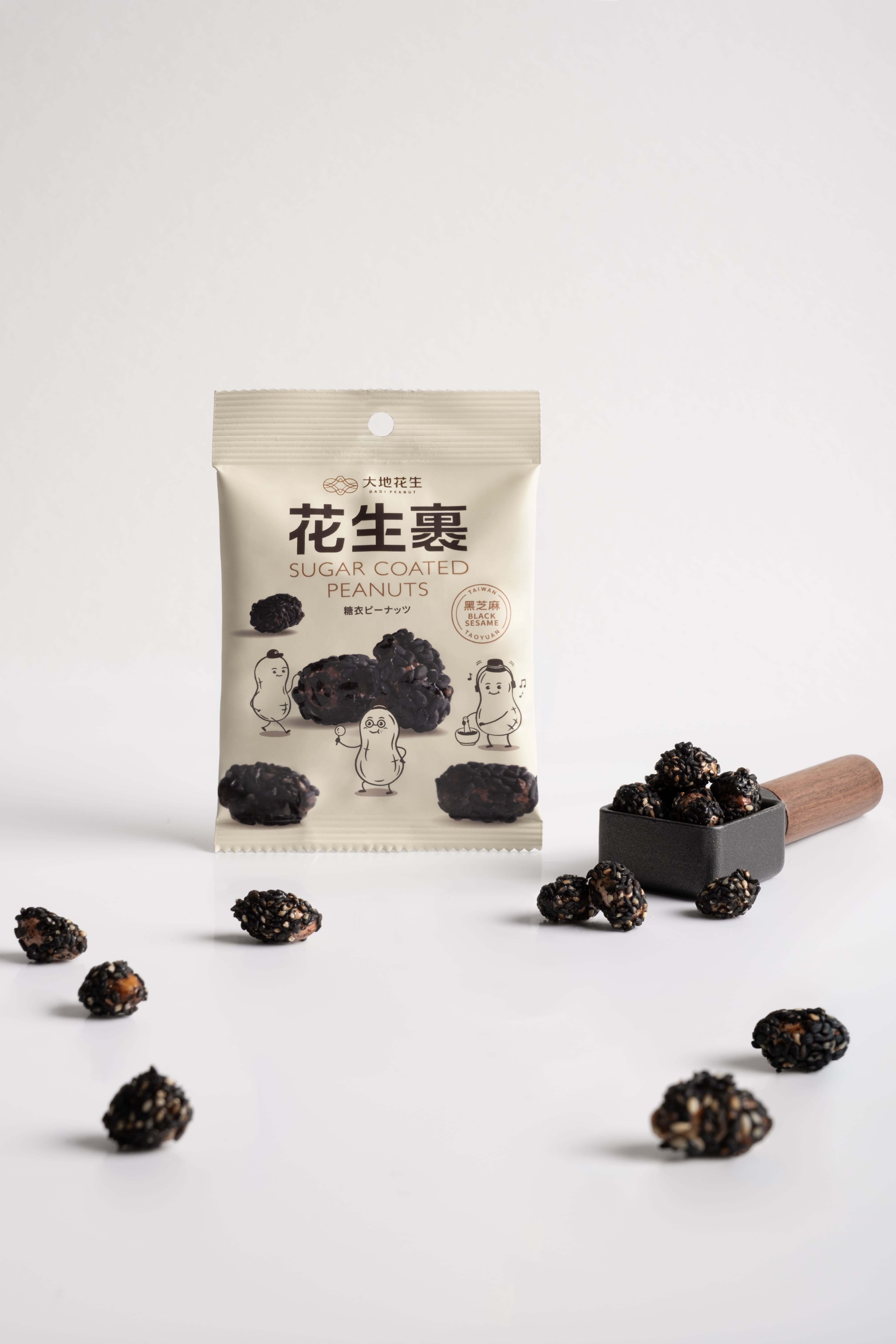 大地花生花生裹黑芝麻 40g 隨手包