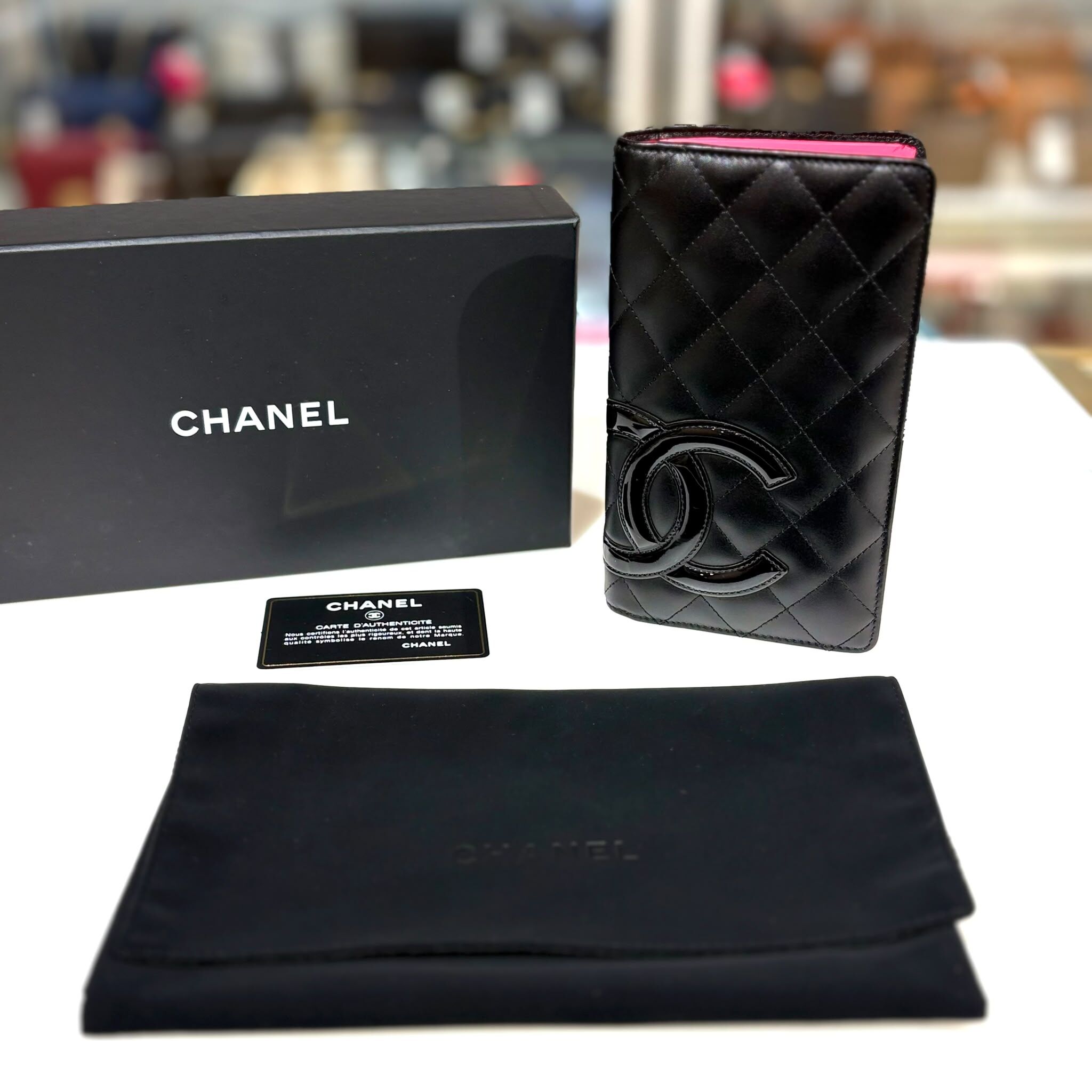 98%NEW二手CHANEL長銀包 CAMBON 康鵬 牛皮黑色拼熒光粉@19開 #香榭站正品
