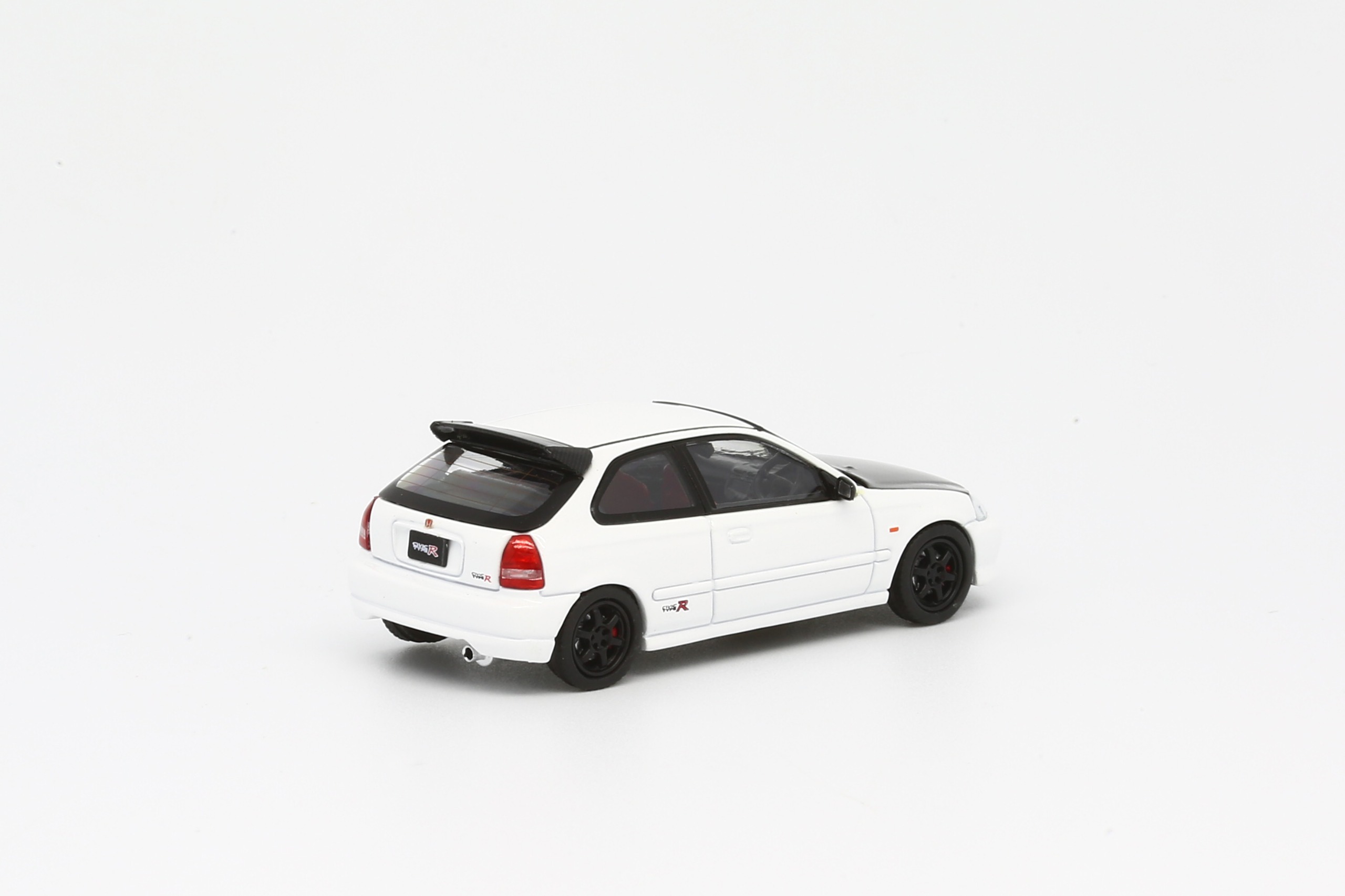 1/64 MODEL 1 Honda Civic Type R EK9 White w/ Carbon Bonnet (C33305)