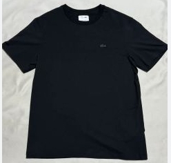 【日本限時連線代購】現貨 LACOSTE 胸前經典鱷魚刺繡標誌短踢 TH081J-99 黑