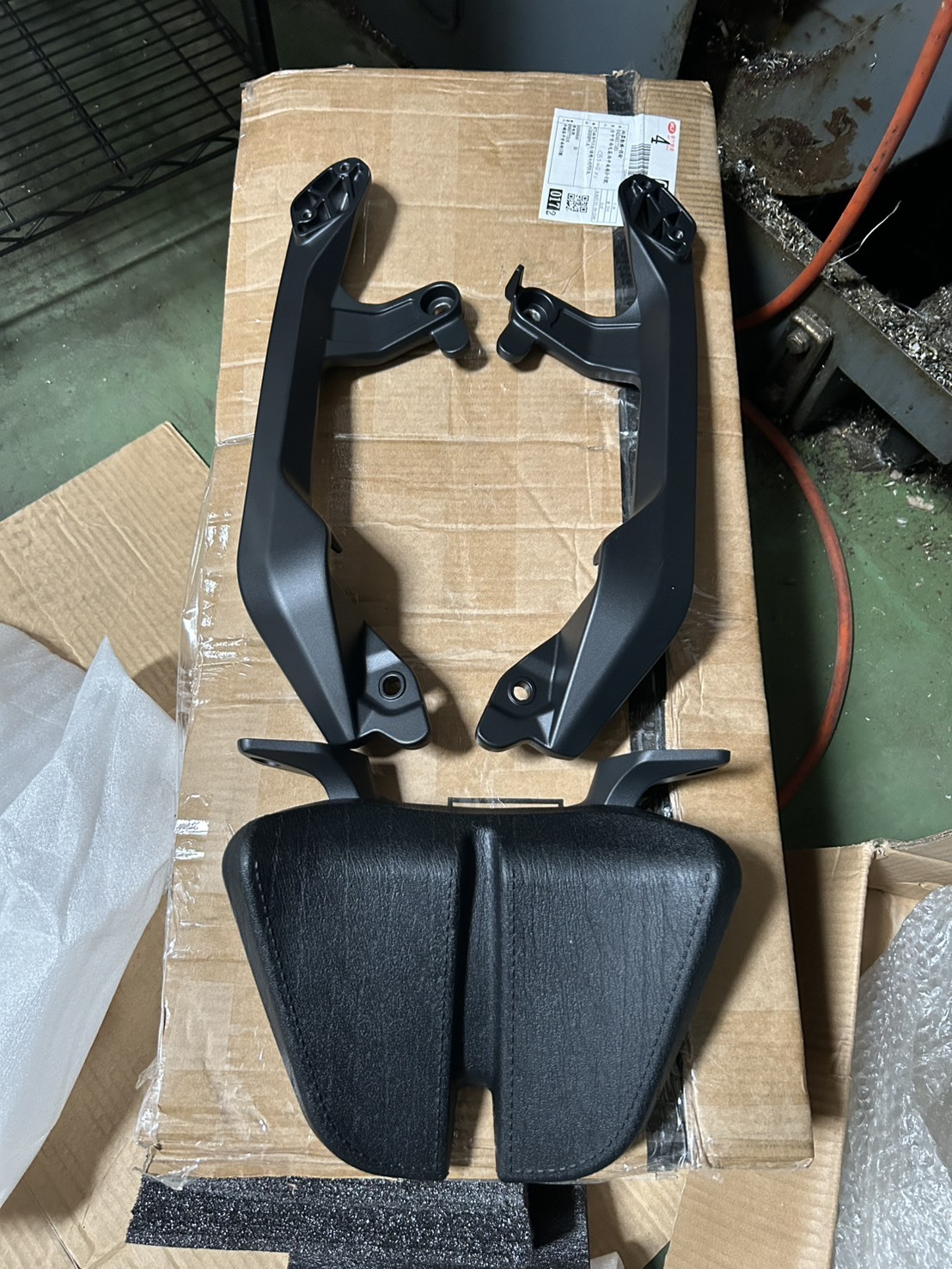 【DIMOTIV】 HONDA X-ADV 750 21-26 後靠背