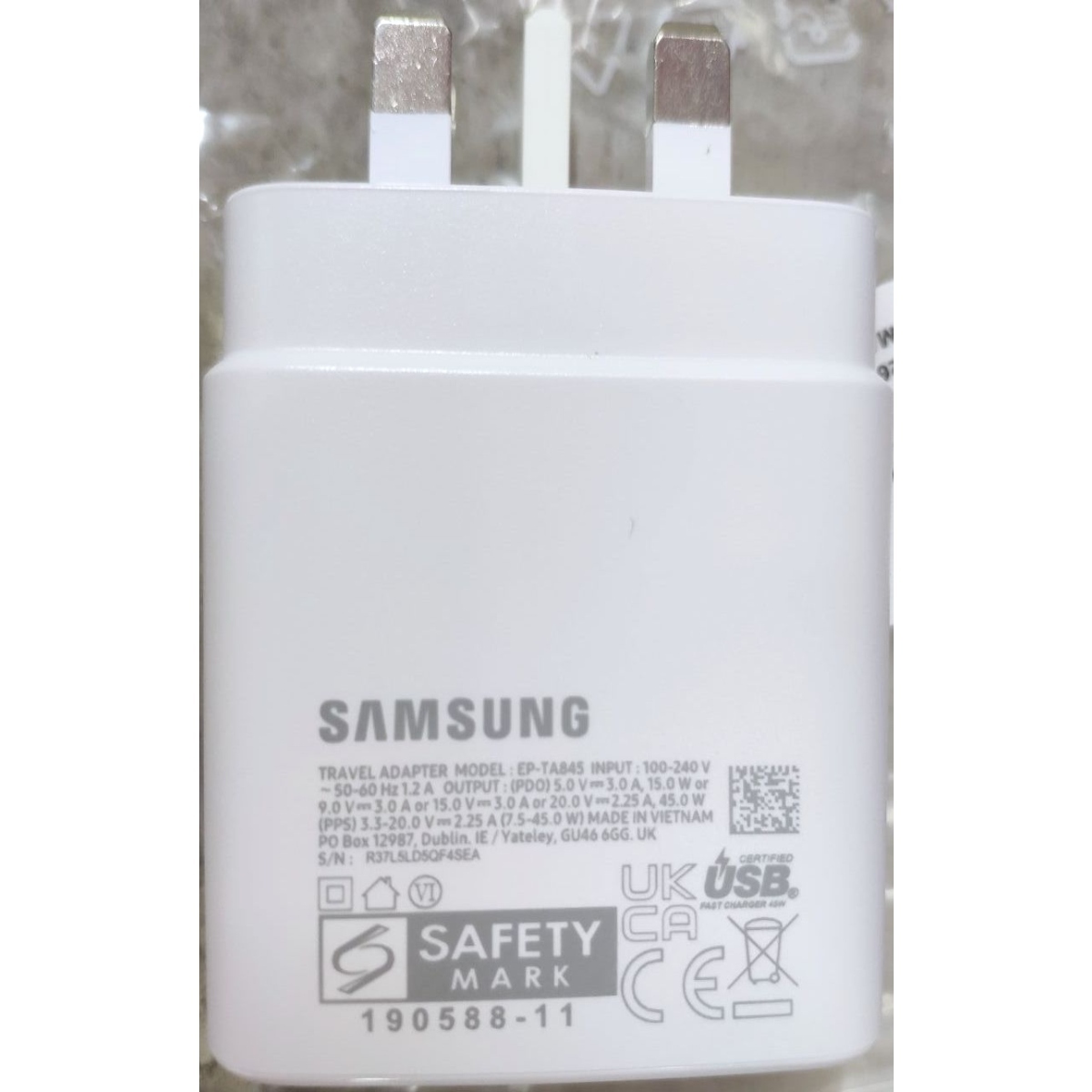GH44-03117A Samsung Galaxy Book Power Adapter 45W DC5V-20V,3A/2