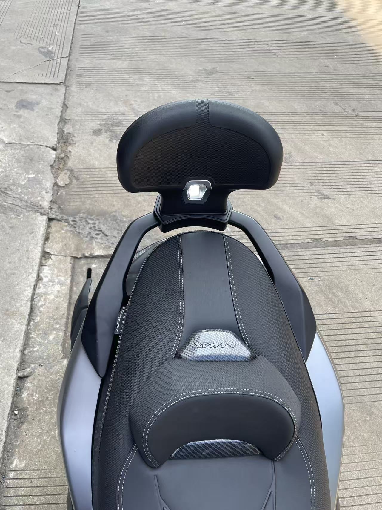 【DIMOTIV】YAMAHA NMAX155 17-25 後靠背