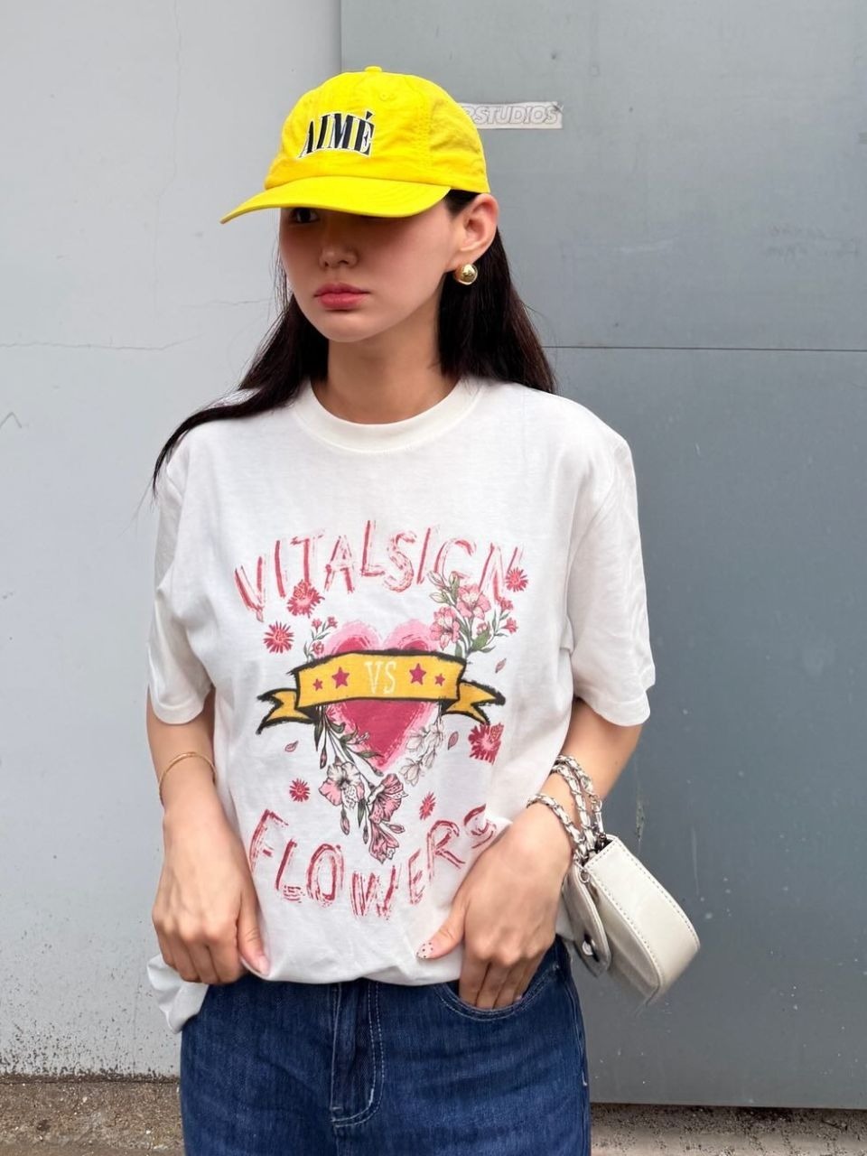 VITALSIGN Flower Heart Graphic T-Shirt