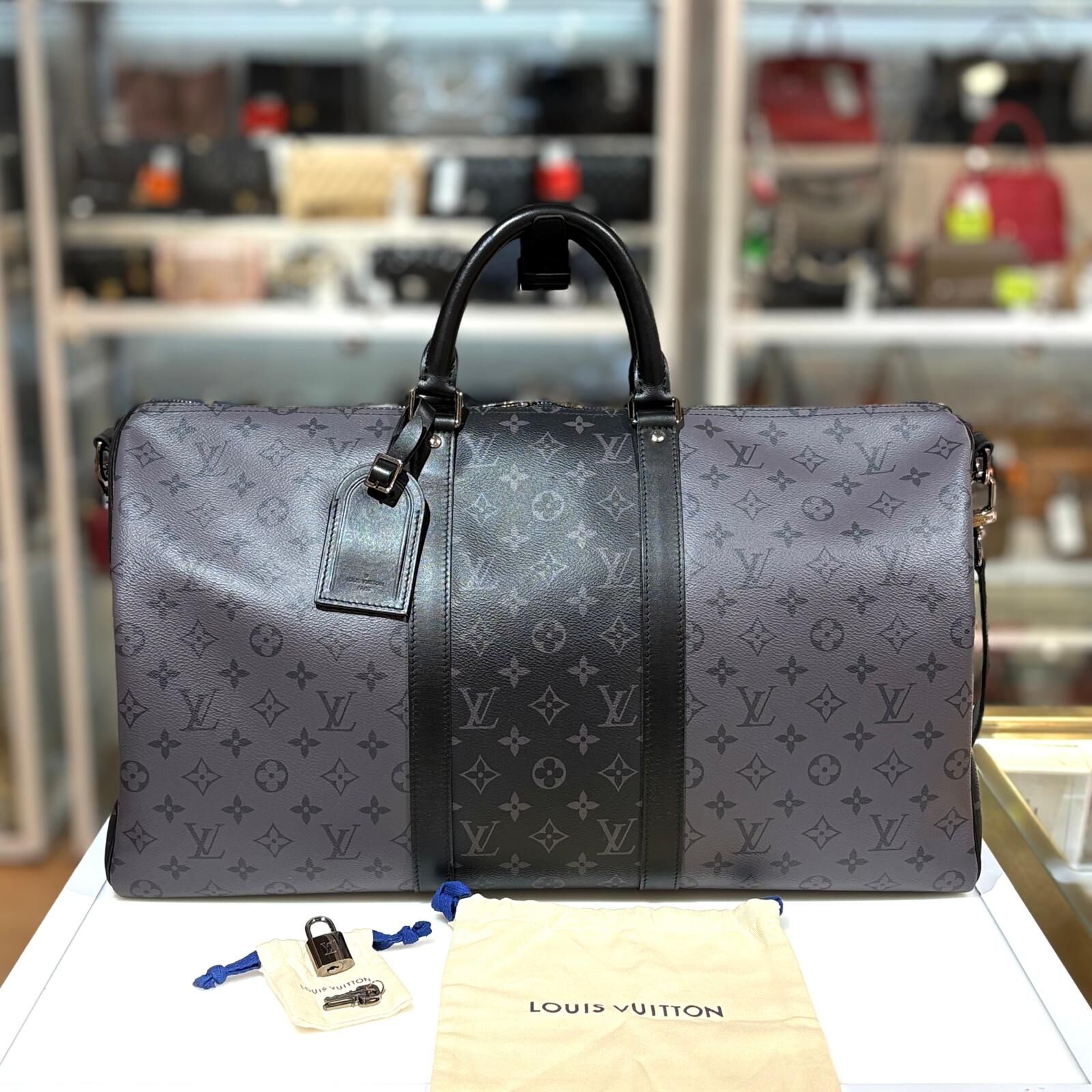 99%NEW二手LV KEEPALL 50 M45392 黑武士Monogram 帆布牛皮 黑灰色旅行袋 @晶片款 #香榭站正品
