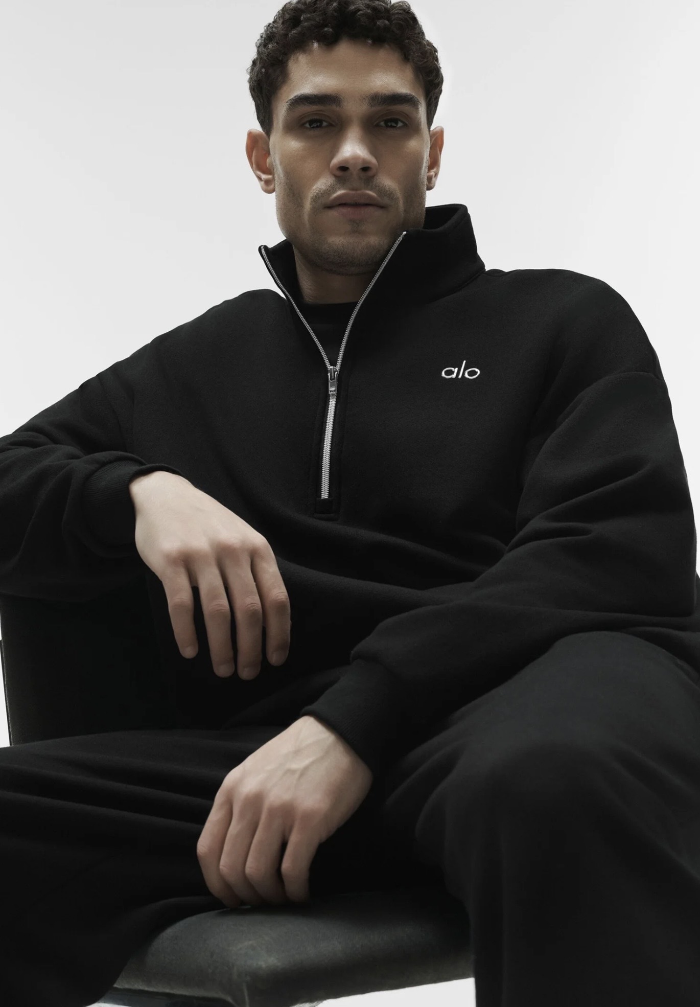 【2色入】Alo Yoga Accolade 1/4 Zip Pullover 衛衣⁠ (Core Colour)