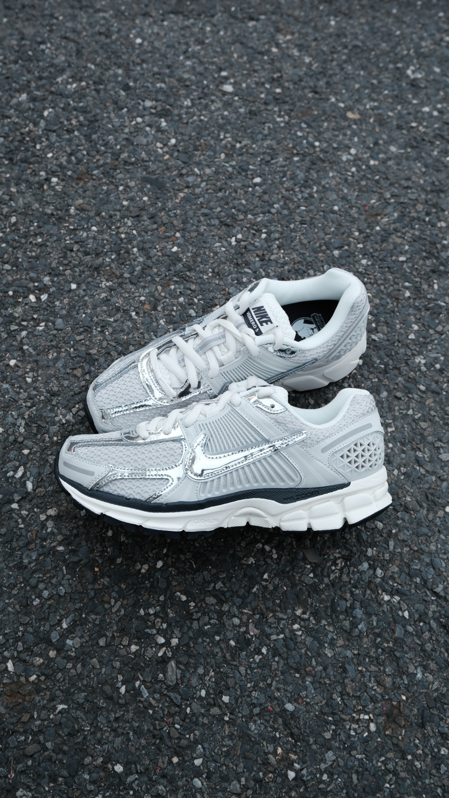 NIKE ZOOM VOMERO 5  金屬銀 灰銀 經典配色 小紅書推薦 y2k FD0884-025