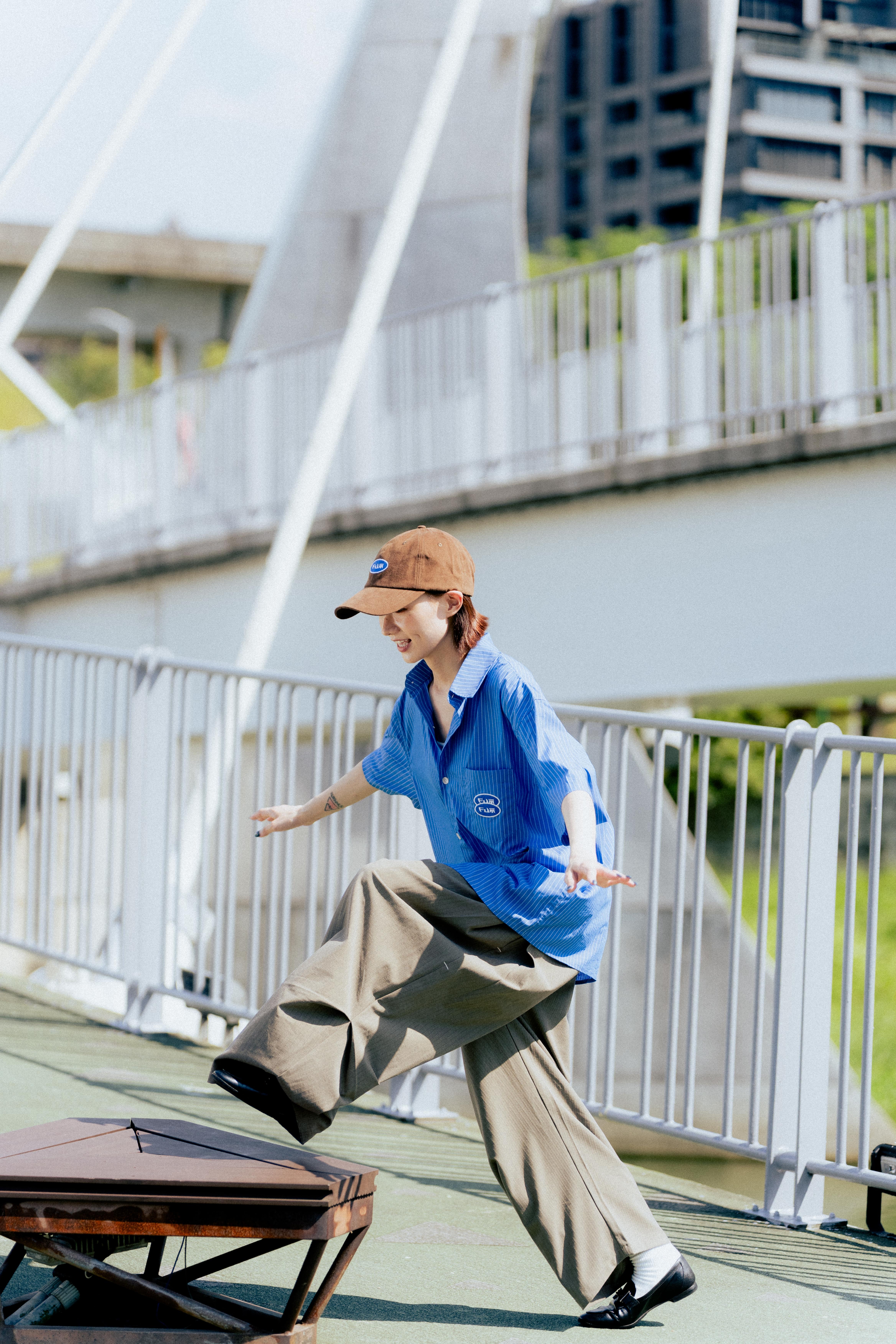 FUM Embroidery Patch Stripe Shirt｜Blue｜Hong Kong Original Design