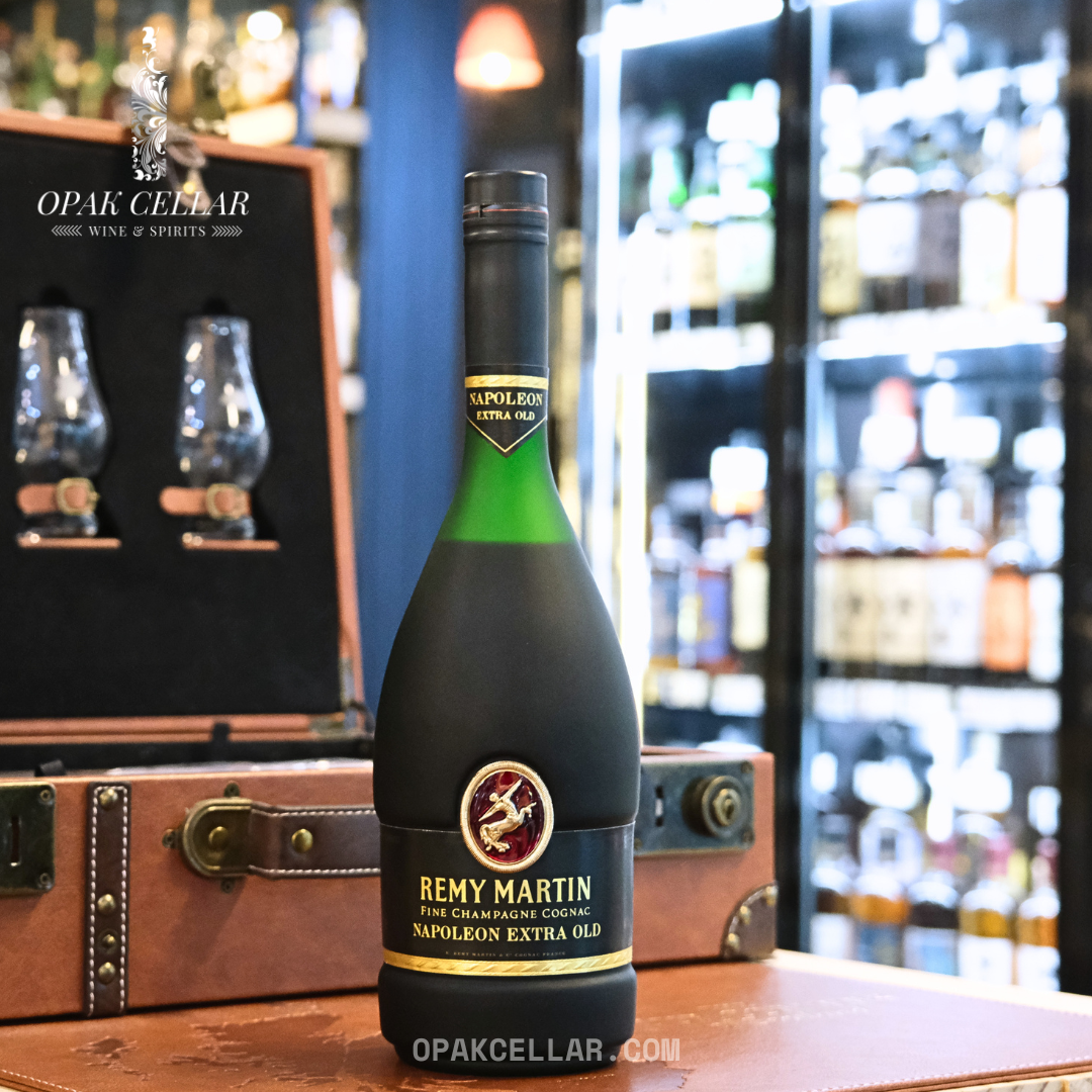 Remy Martin Napoleon Extra Old Fine Champagne Cognac
