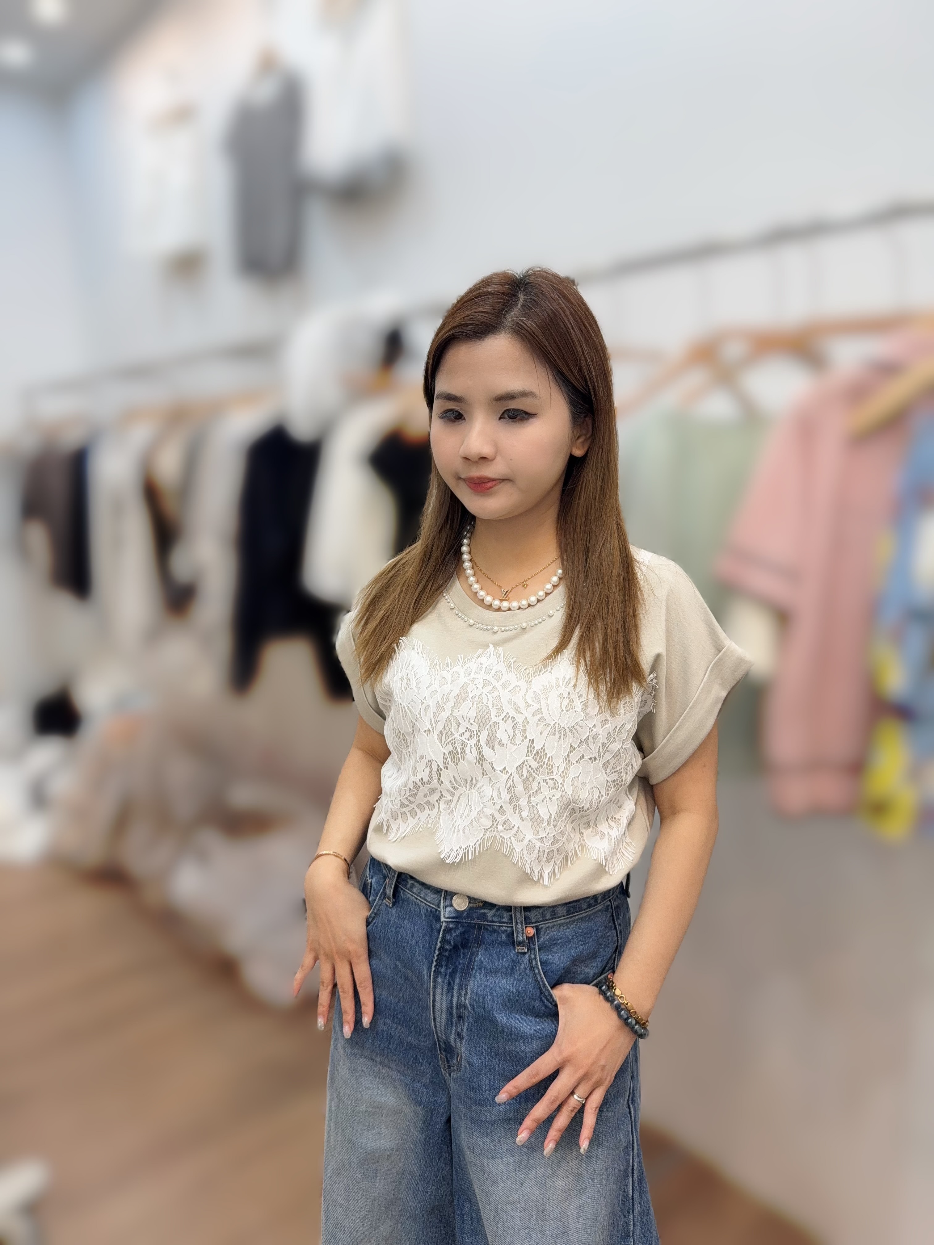 【限量】AB15 胸42-49 長23 $399