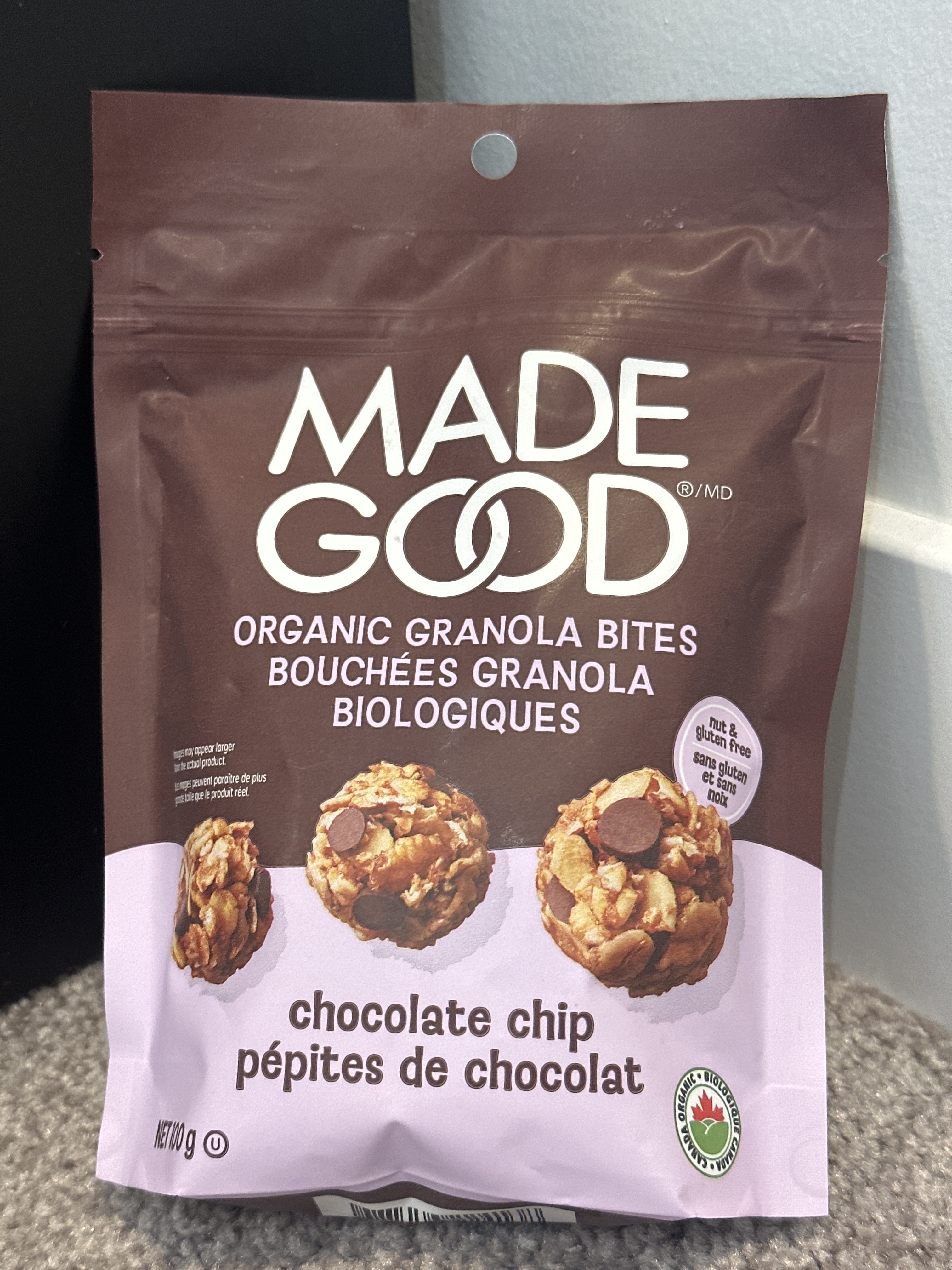 US08 MadeGood 朱古力味燕麥波波 Organic Granola Bites Chocolate Chip 100g x2包  **到期日: 約 2027/04
