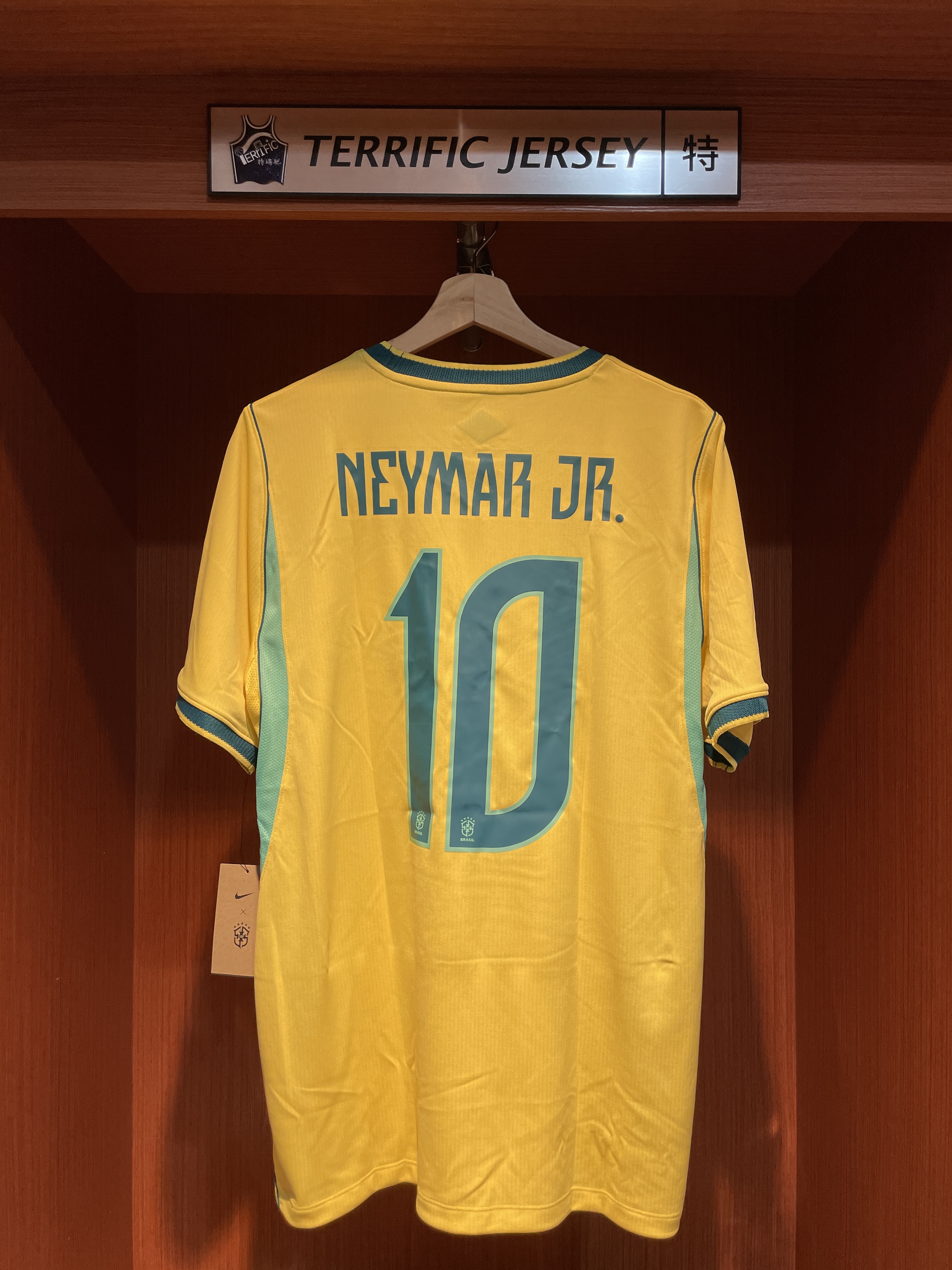FIFA足球 Neymar Jr. 巴西黃 主場 2026 世界盃 Home Nike Replica Jersey 球迷版 燙印 全新
