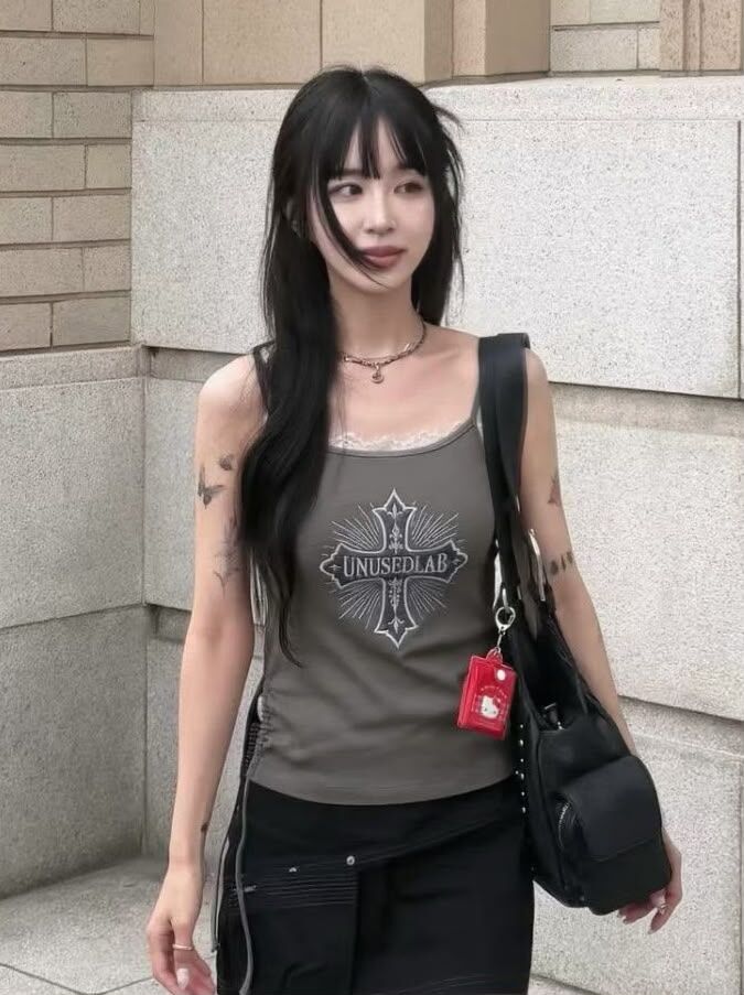 十字圖案吊帶背心(女裝) UNUSED-184V
