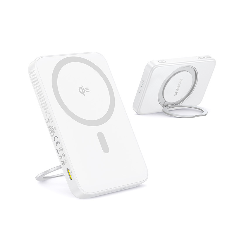 白色 Baseus PicoGo 5000mAh Qi2 磁吸行動電源與折疊指環支架