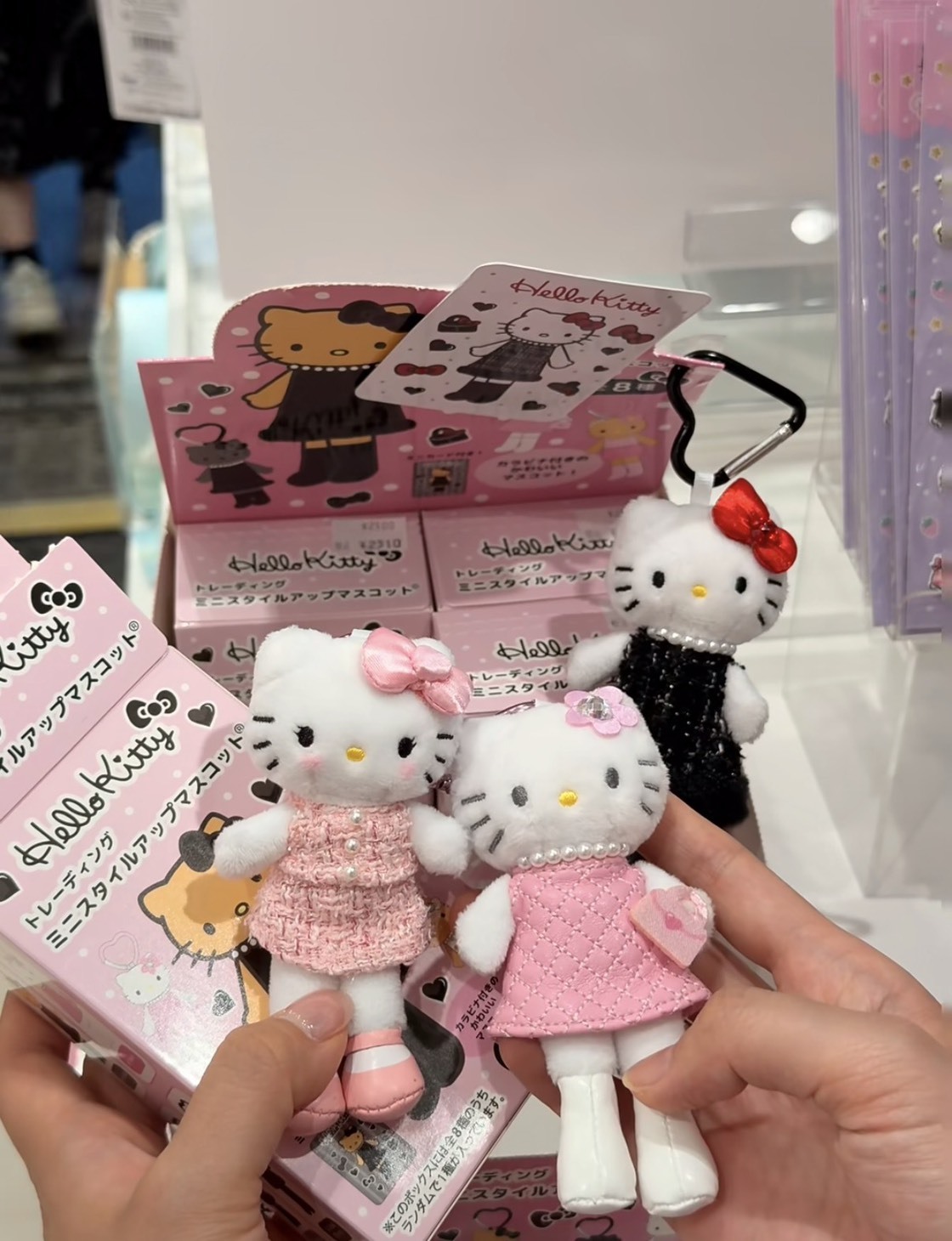 快速出貨< 萌度翻倍🎀>  SANRIO  迷你長腿 KITTY  盲盒