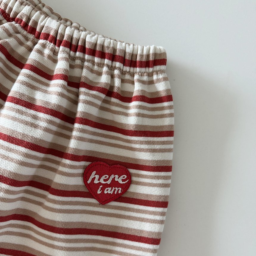 正韓秋Hereiam 兩色刺繡愛心小標條紋褲