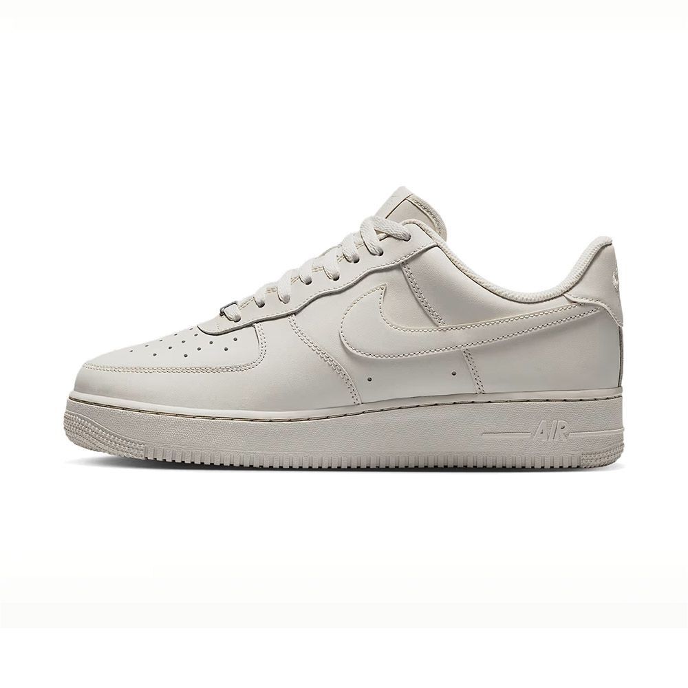 NIKE 休閒鞋 Air Force 1'07 骨白色 AF1 男 IH1698-003