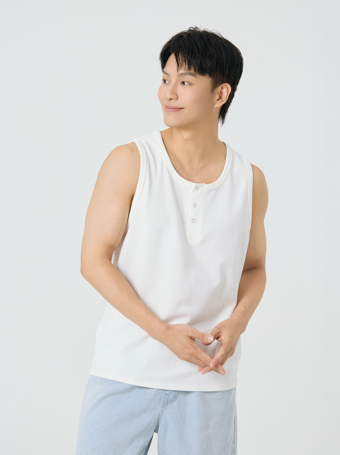 金屬開釦肌理感背心