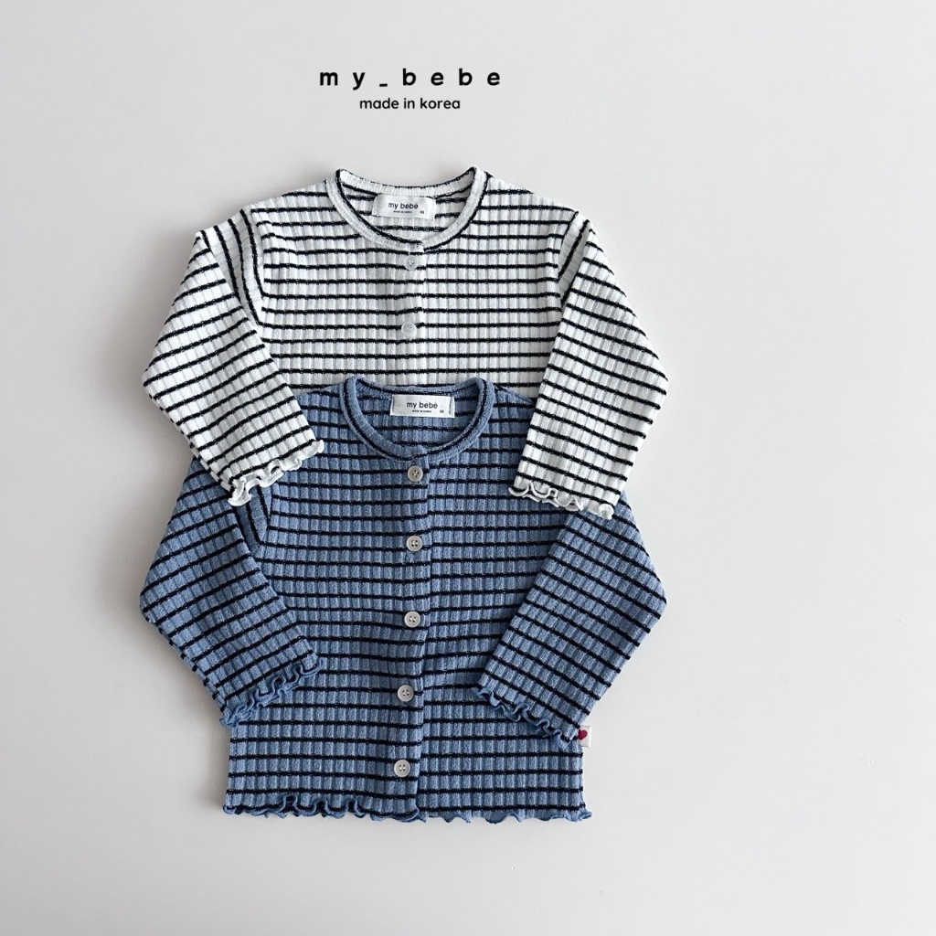 正韓秋Mybebe 兩色橫條捲捲鈕扣外套