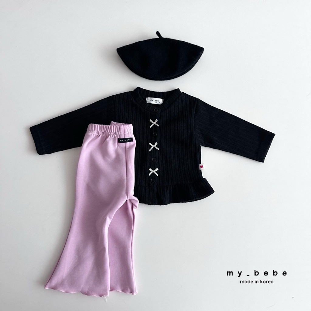 正韓秋Mybebe 三色蝴蝶結鈕扣外套