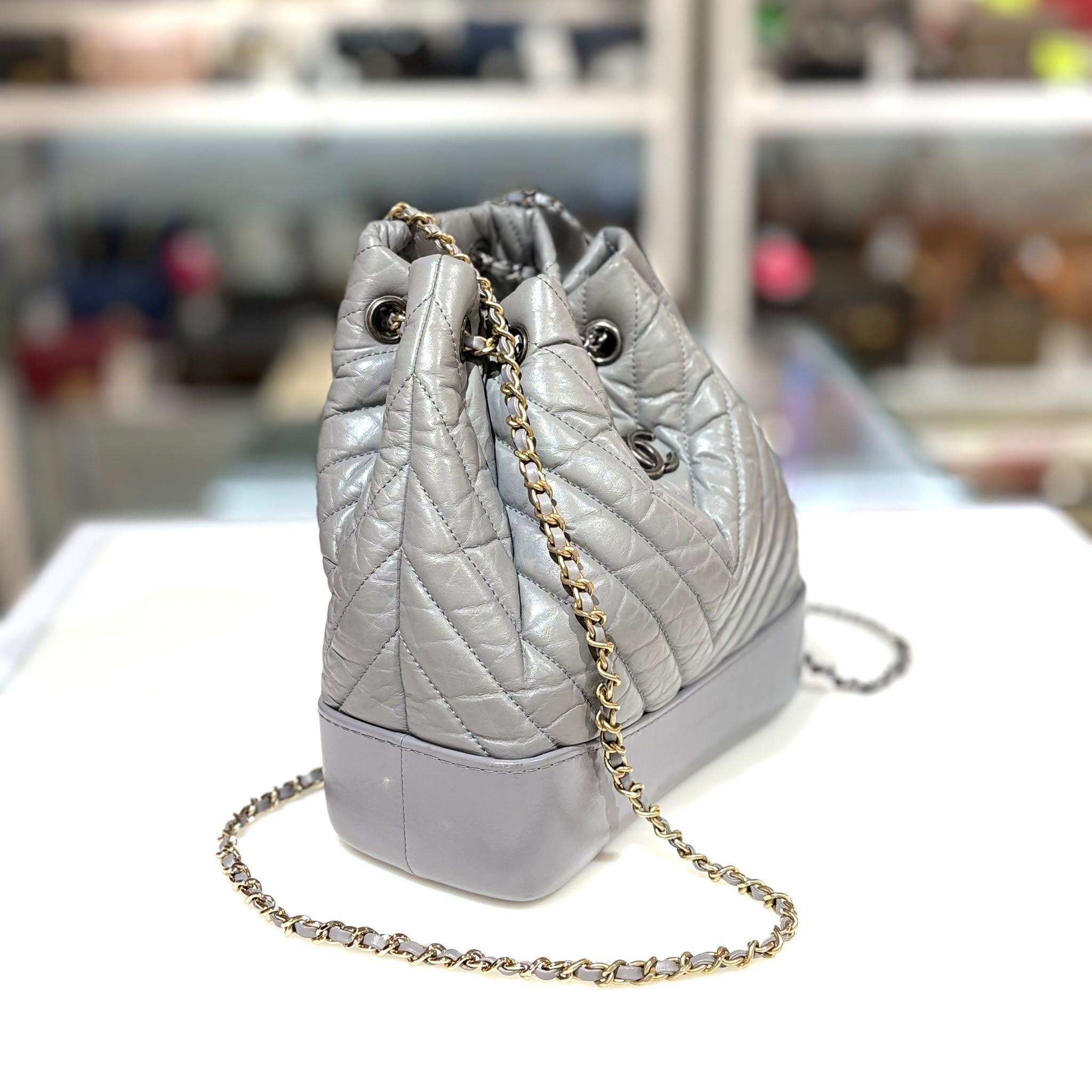 95%NEW二手CHANEL背包 小號 灰色小牛皮復古銀扣 Gabrielle Backpack #流浪包 #香榭站正品