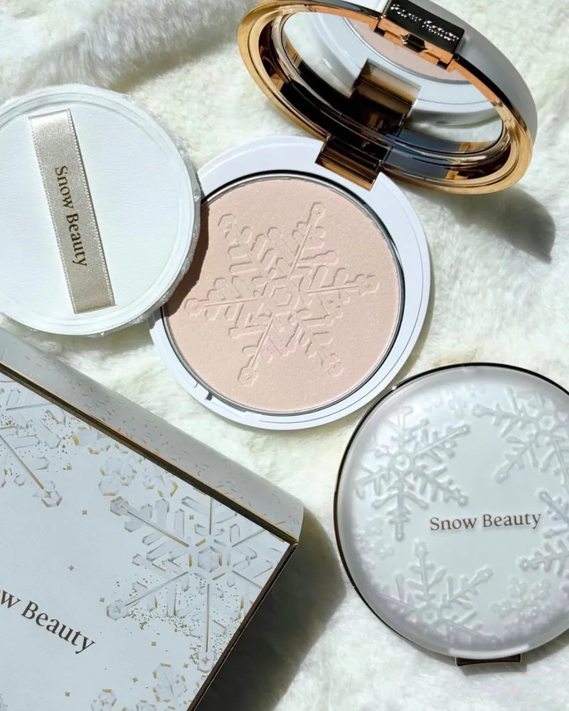 SHISEIDO 資生堂Snow Beauty日夜兩用蜜粉餅限定套裝2026