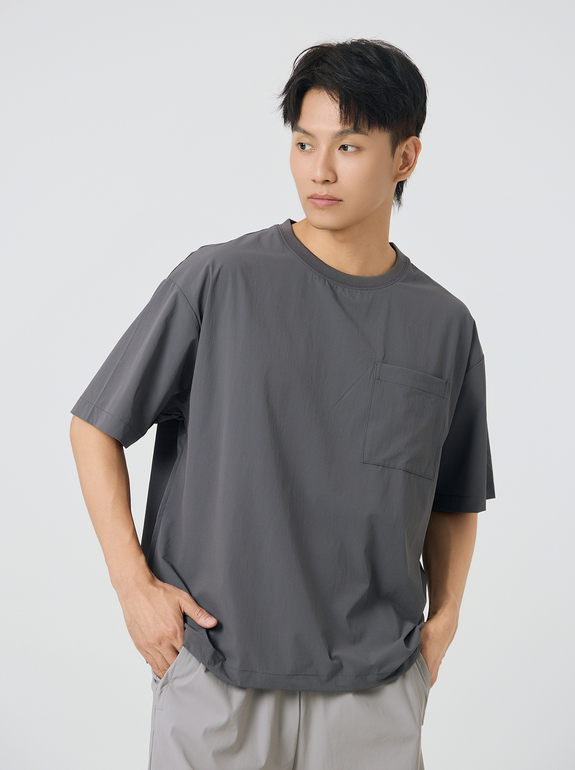 【輕量透氣】夏日高度透氣短TEE