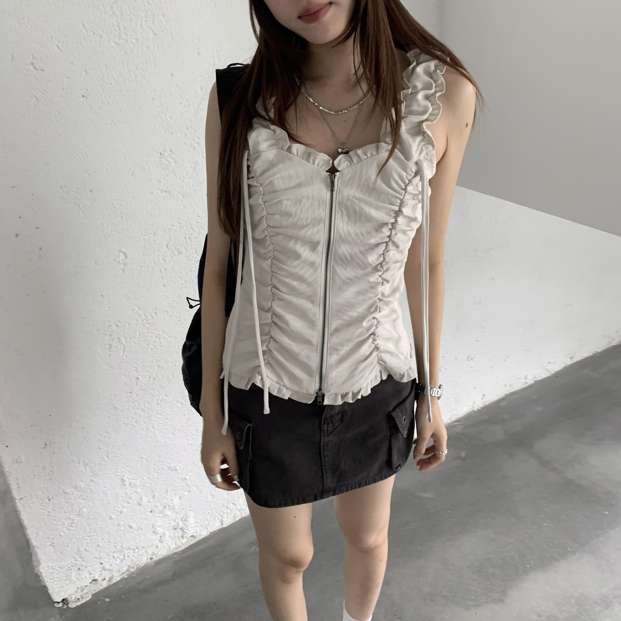 ISA_Ballet Core 設計感抽皺抓褶拉鍊背心_66038