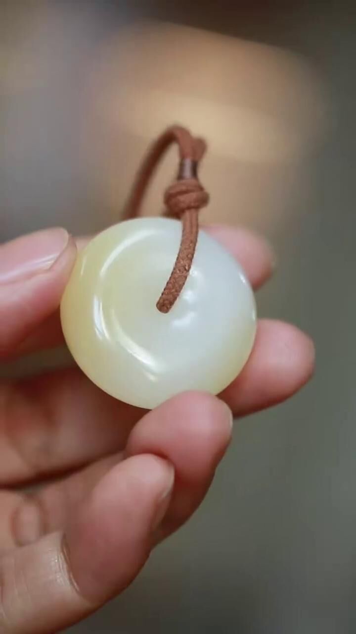 和田玉羊脂糖大平安扣,天然和田玉軟玉
