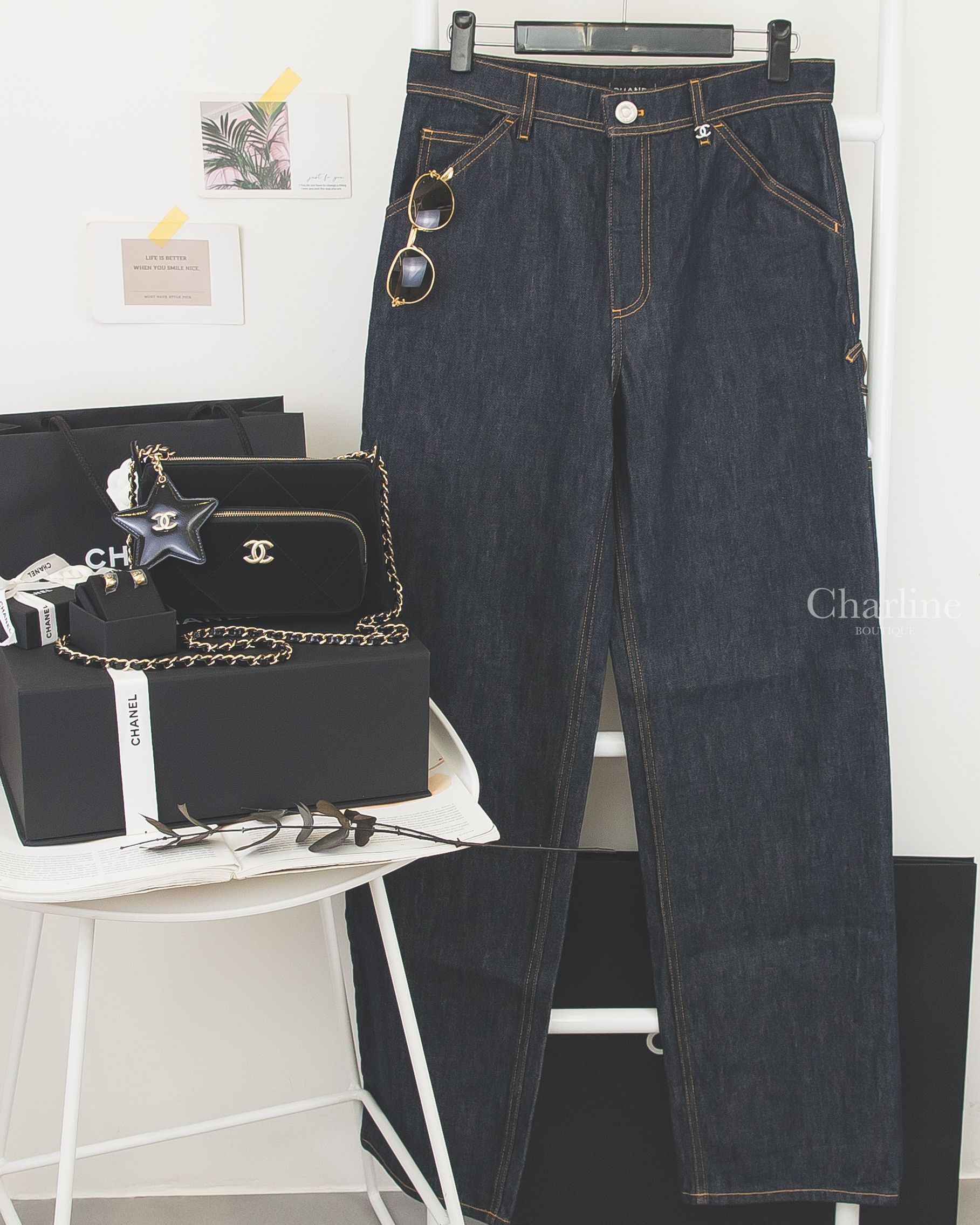 Chanel Clutch With Chain 黑色金CC金鍊星星鏡子掛飾絲絨大菱格紋肩背包,Chanel Stud 金色黑CC圓圈耳環,Chanel Pantos 金色圓框深棕色鏡片側邊金CC太陽眼鏡-Charline Boutique 精品代購