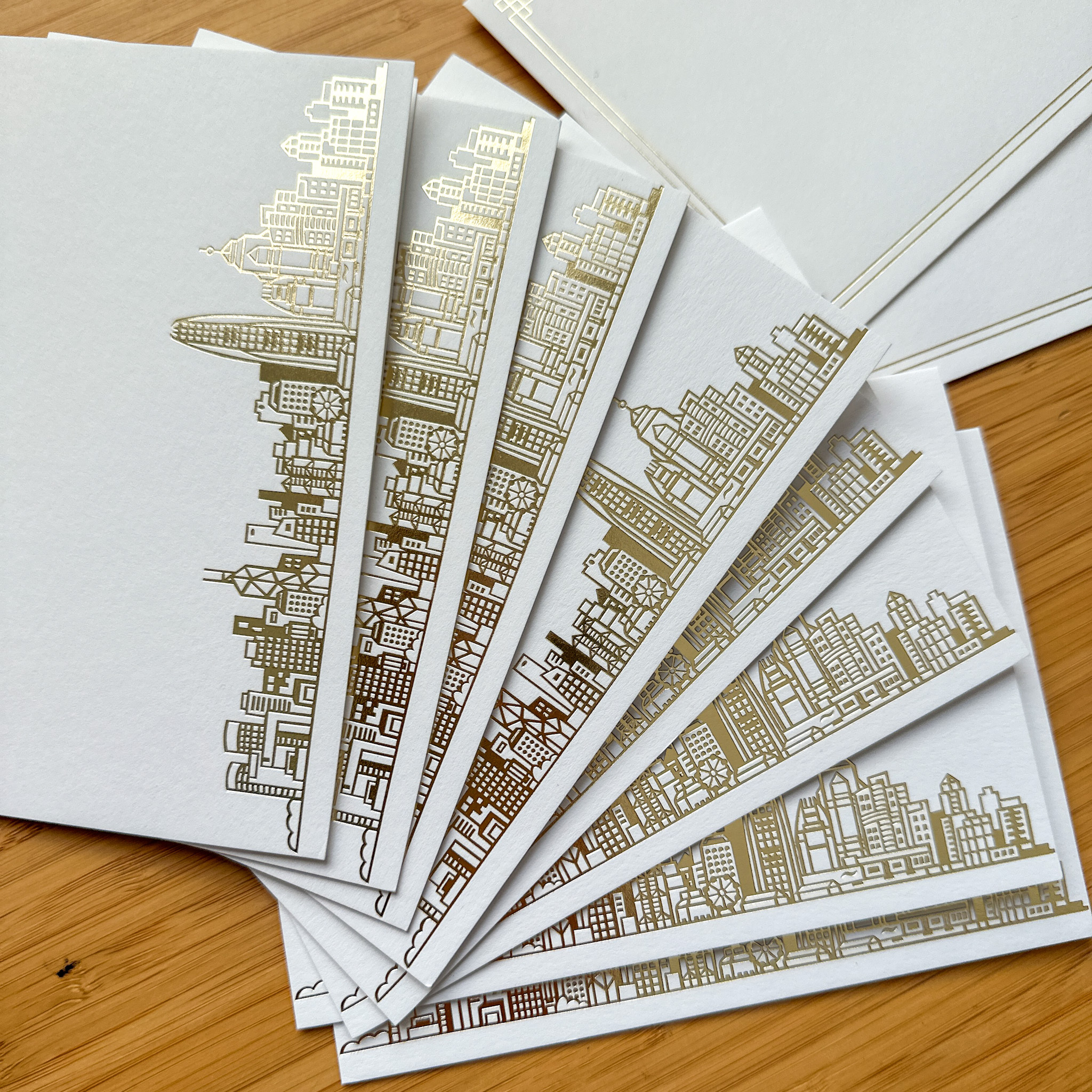 THE LION ROCK PRESS 尊貴盒裝賀卡套裝：香港維港（一盒 8 件）