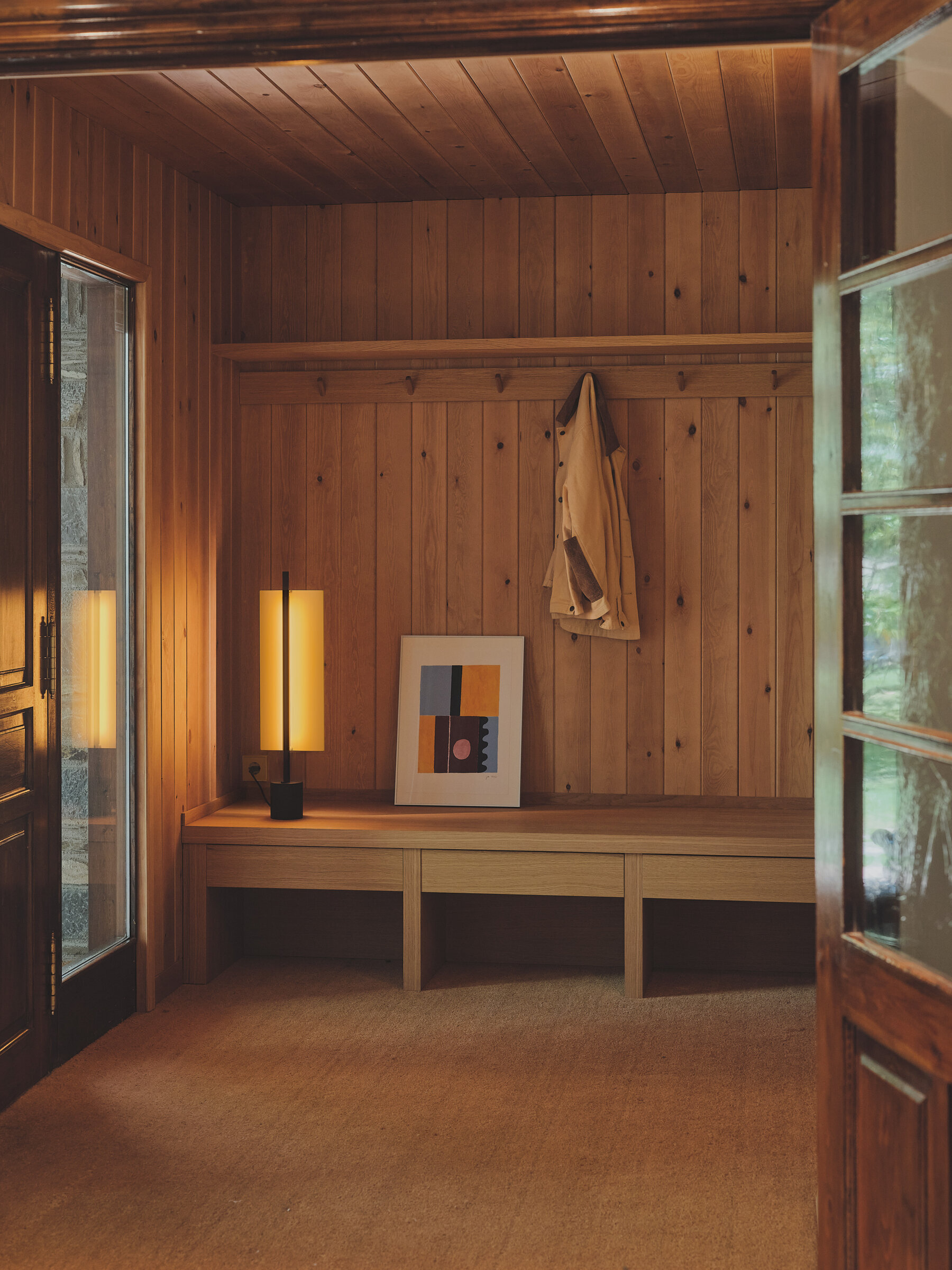 santa and cole-laminia-floor lamp-lightplus