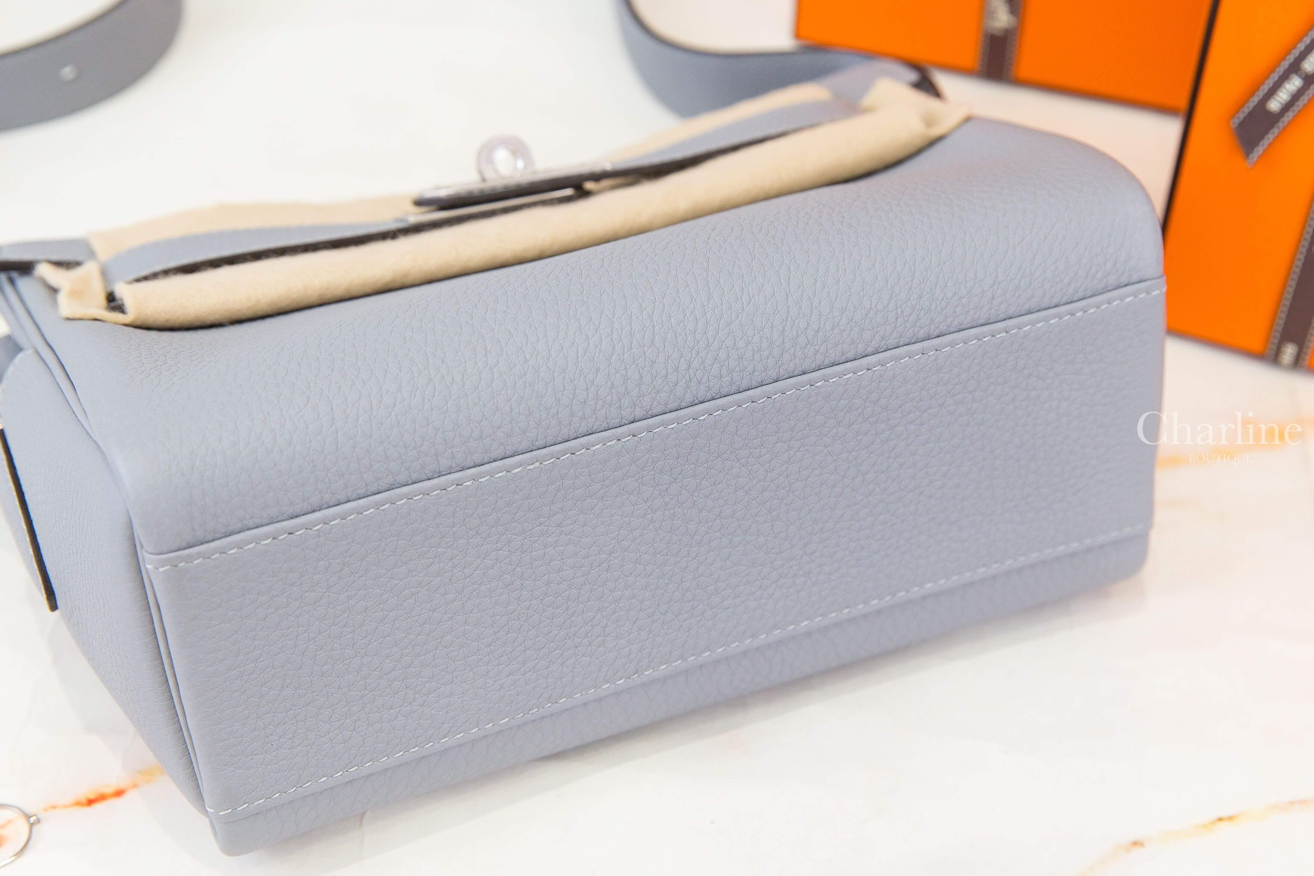 Hermès Kelly Messenger PM P0 Gris Pantin Veau Togo 木偶灰銀釦小型肩背包-Charline Boutique 精品代購
