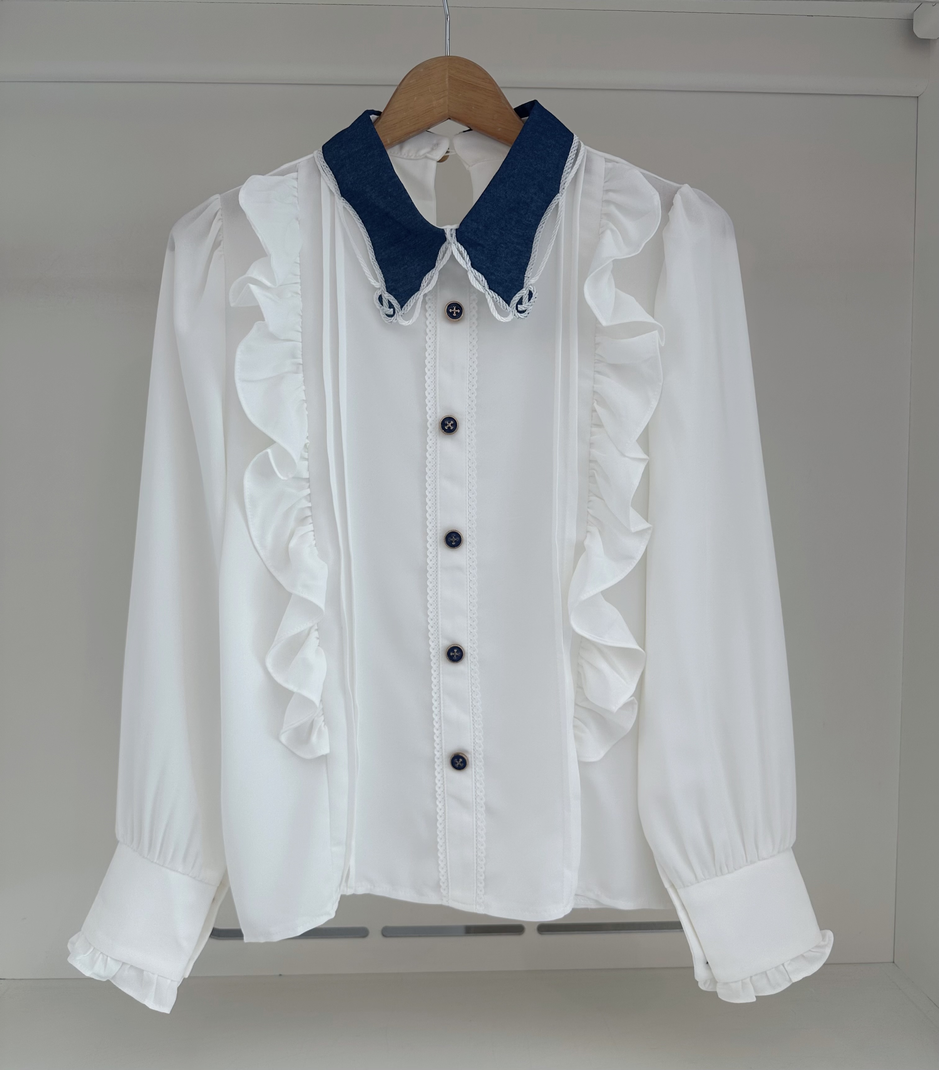 KOREA CHIFFON LONG SLEEVE BLOUSE WITH DENIM COLLAR