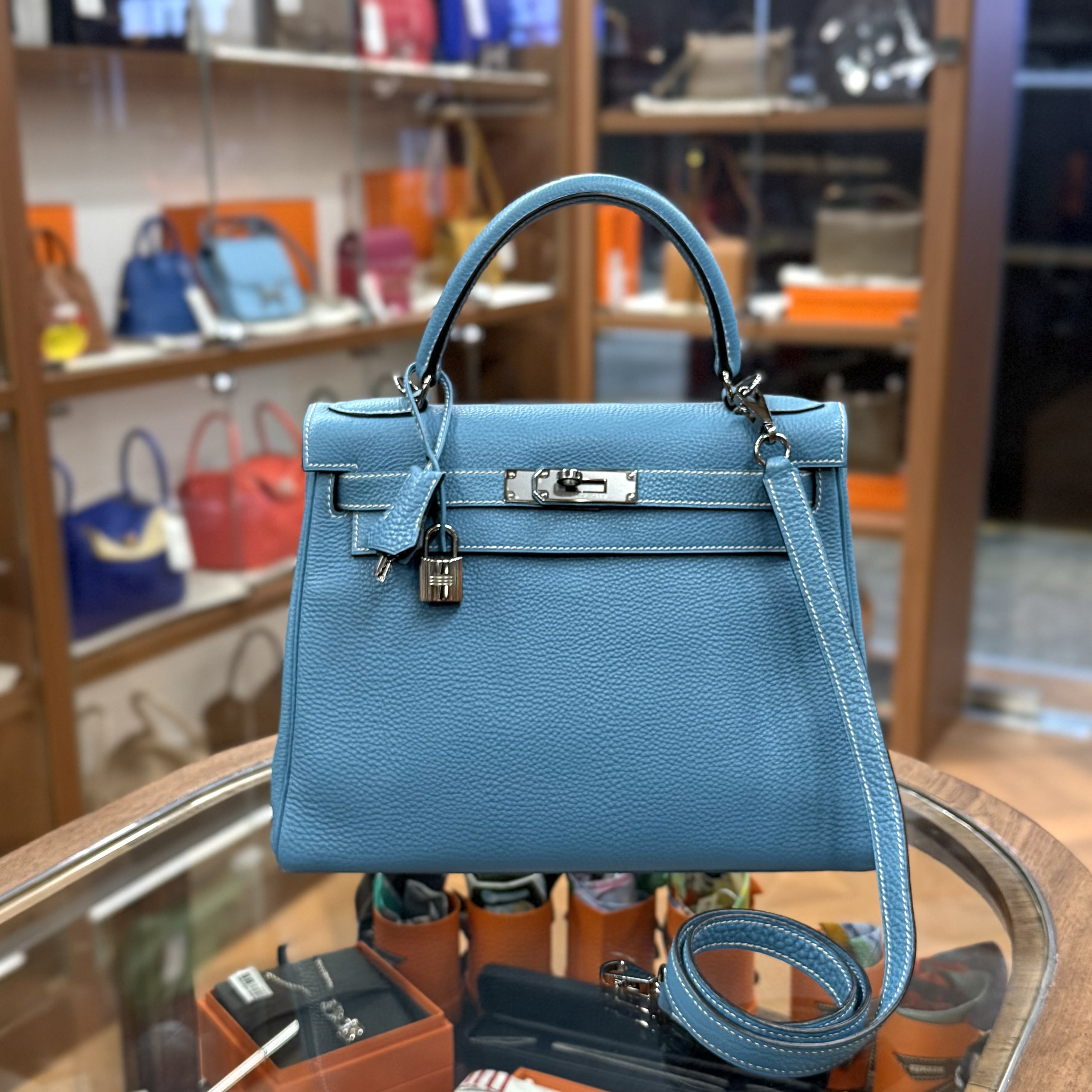 95%NEW USED HERMES KELLY 28 BLEU JEAN TOGO RHW 牛仔藍槍扣 口 I #愛馬仕凱莉包 #K28
