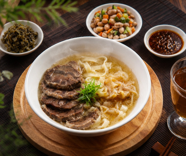 酸白菜牛肉麵