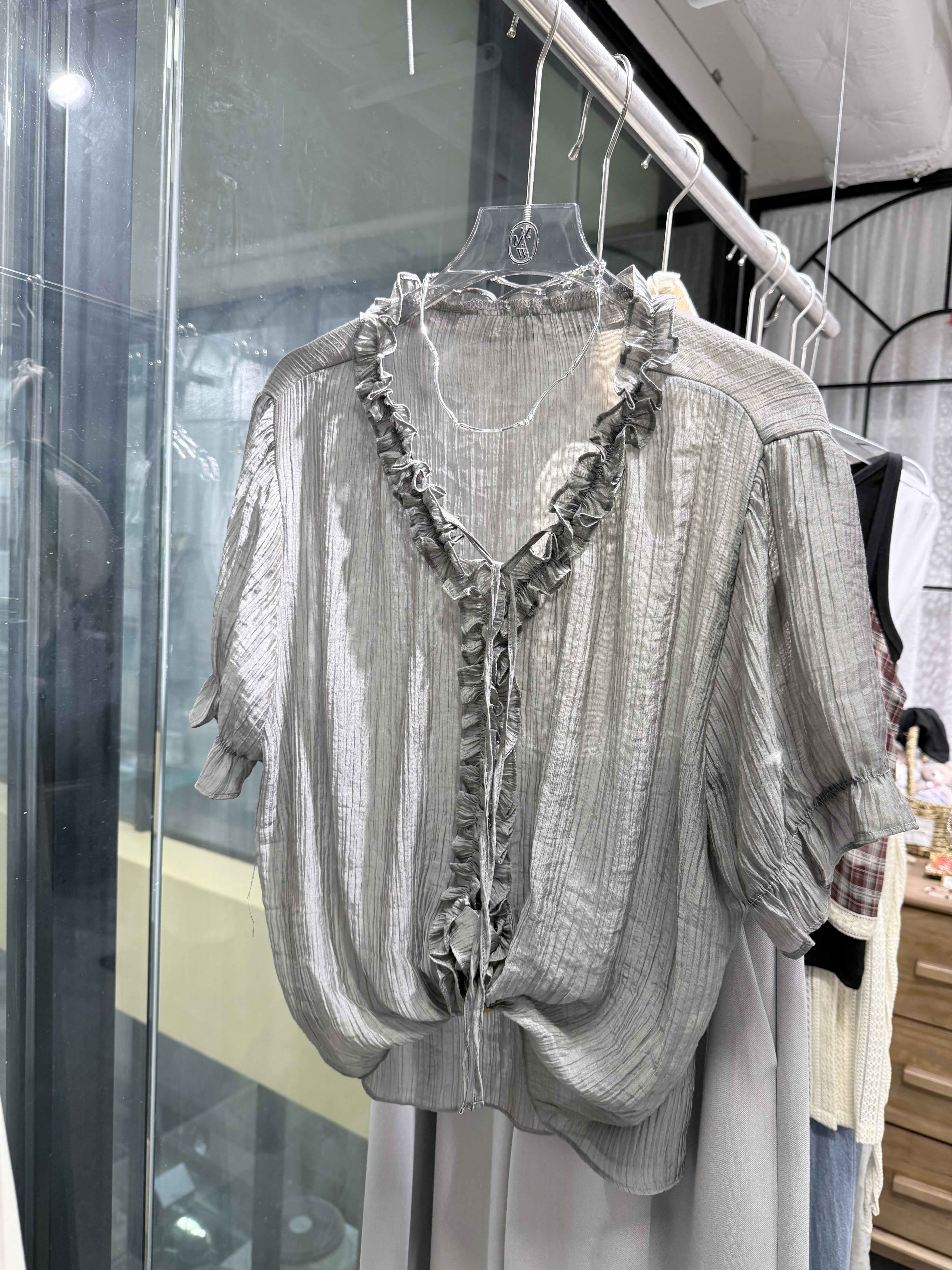 WW2658 Lace BL